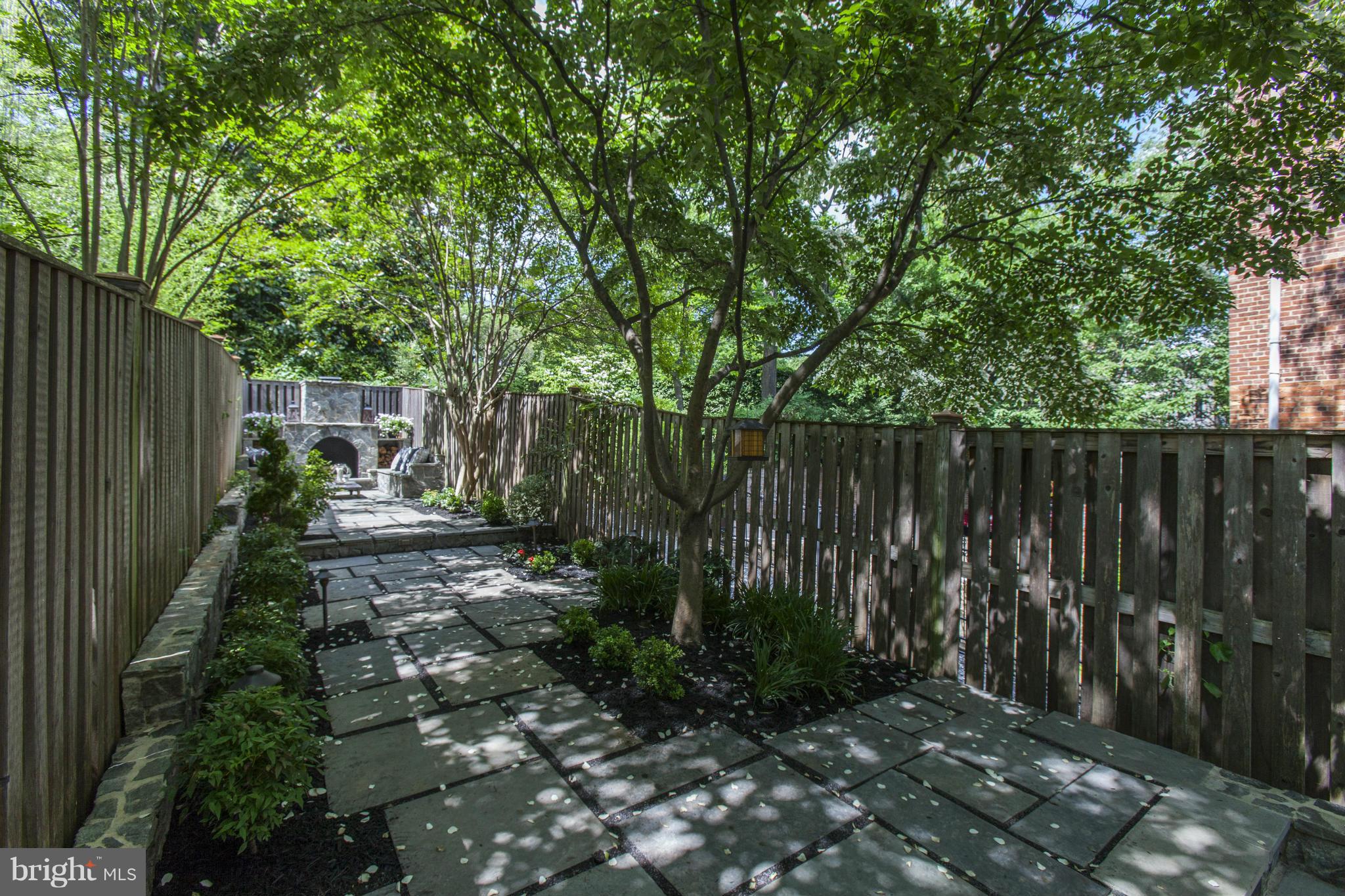 GEORGETOWN - Residential