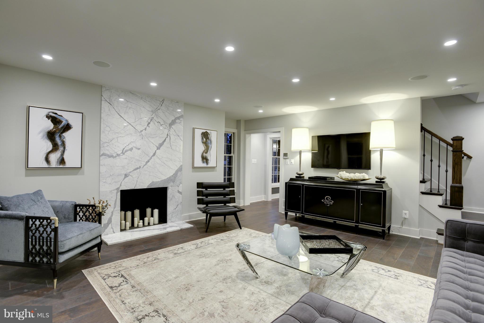 GEORGETOWN - Residential