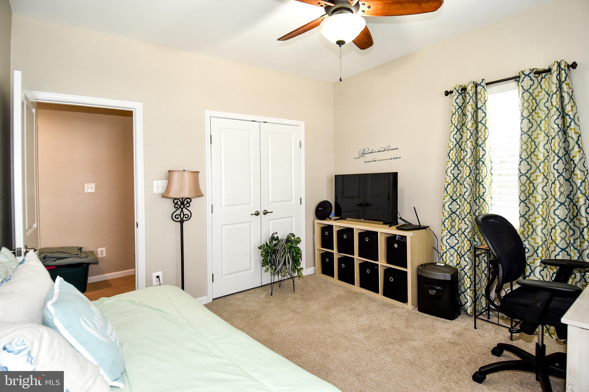 POTOMAC CLUB - Residential