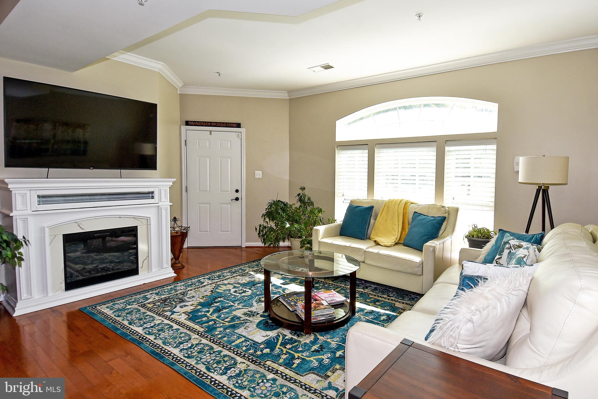 POTOMAC CLUB - Residential