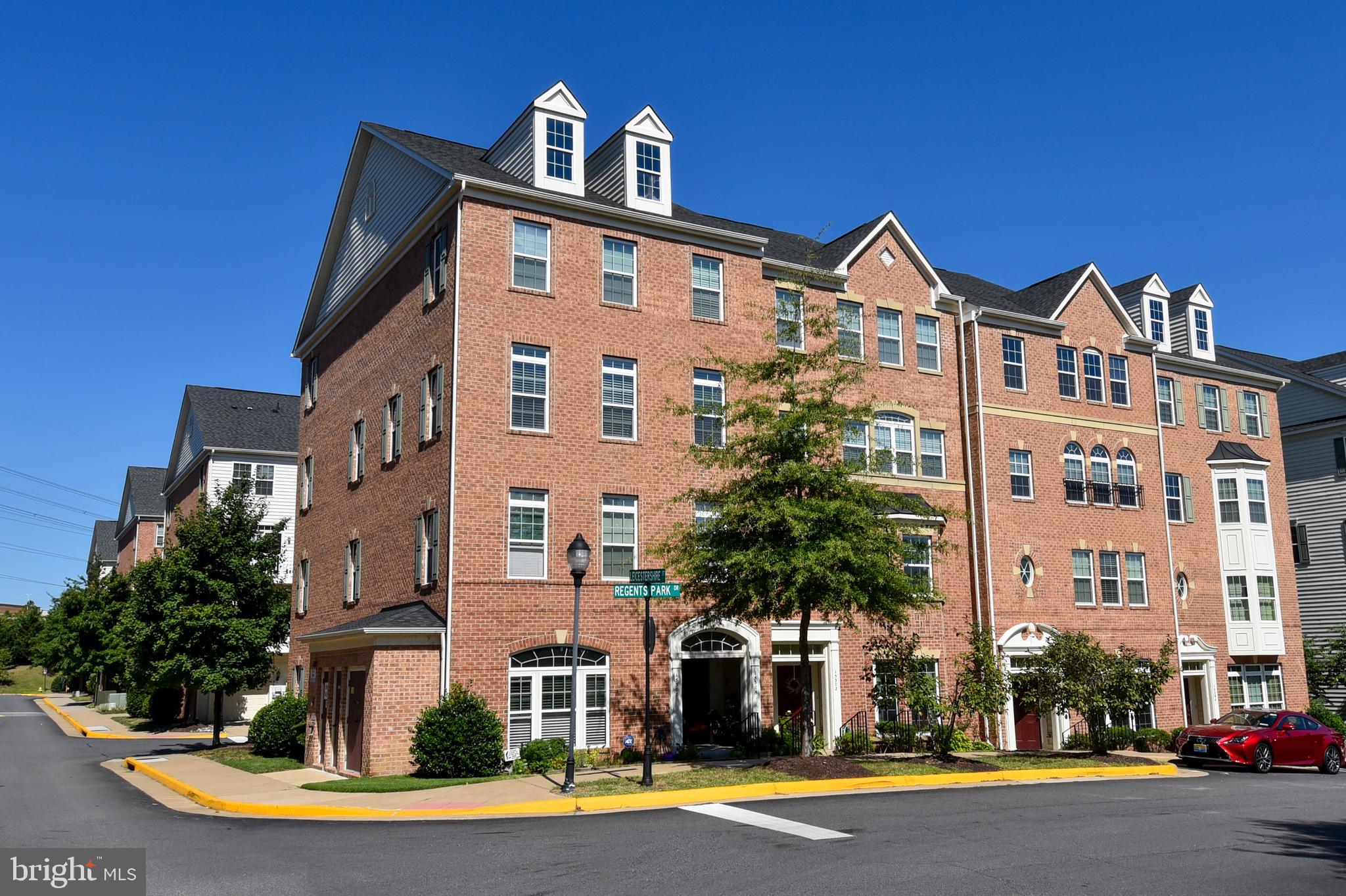 POTOMAC CLUB - Residential