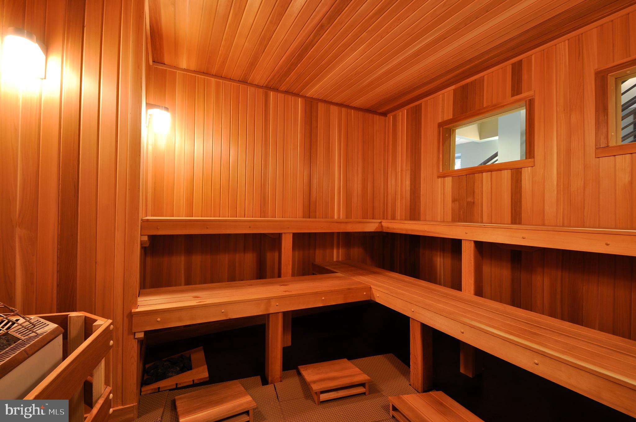 POTOMAC CLUB - Residential