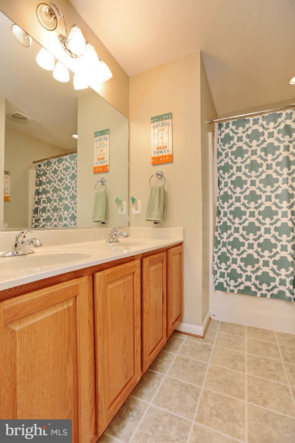 MARTIN'S CROSSING LA PLA - Residential