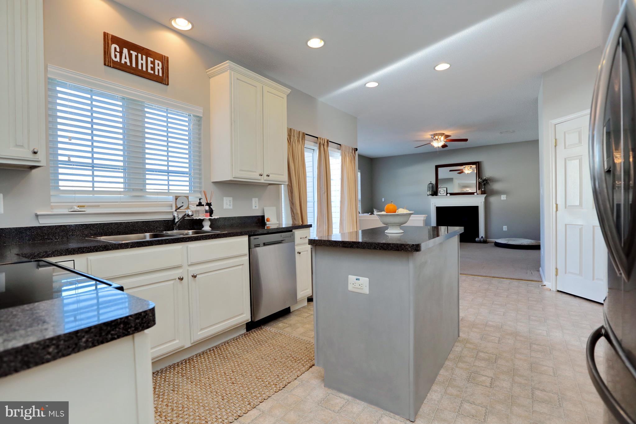 MARTIN'S CROSSING LA PLA - Residential