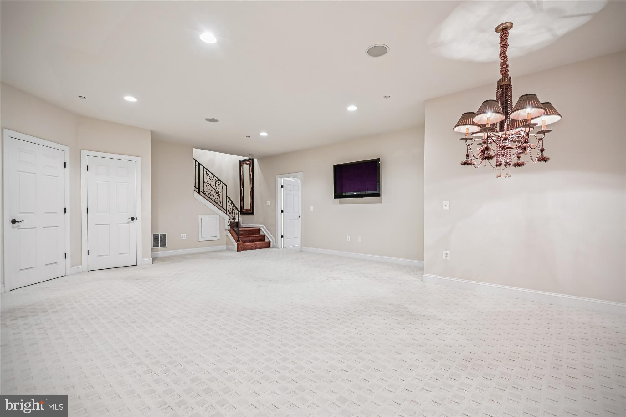 WOODBROOK - Residential