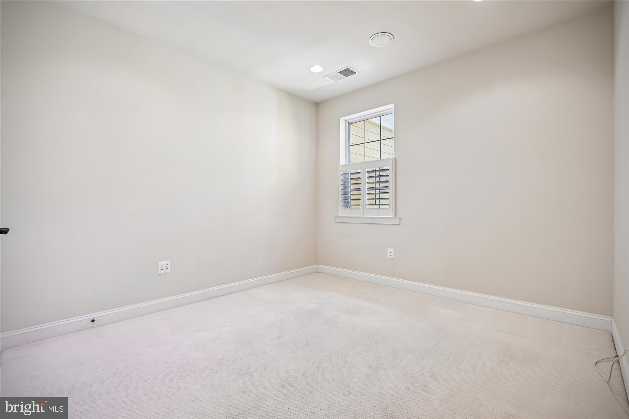 WOODBROOK - Residential