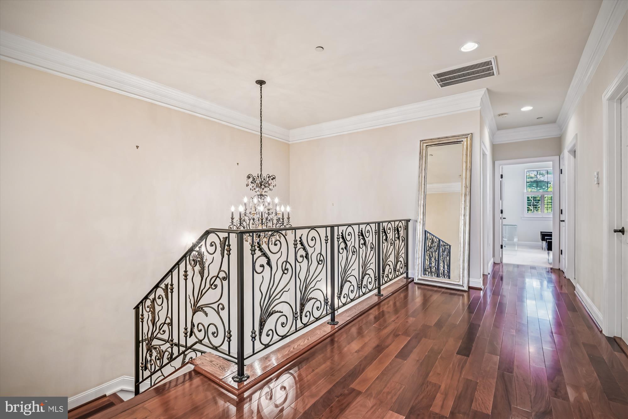WOODBROOK - Residential