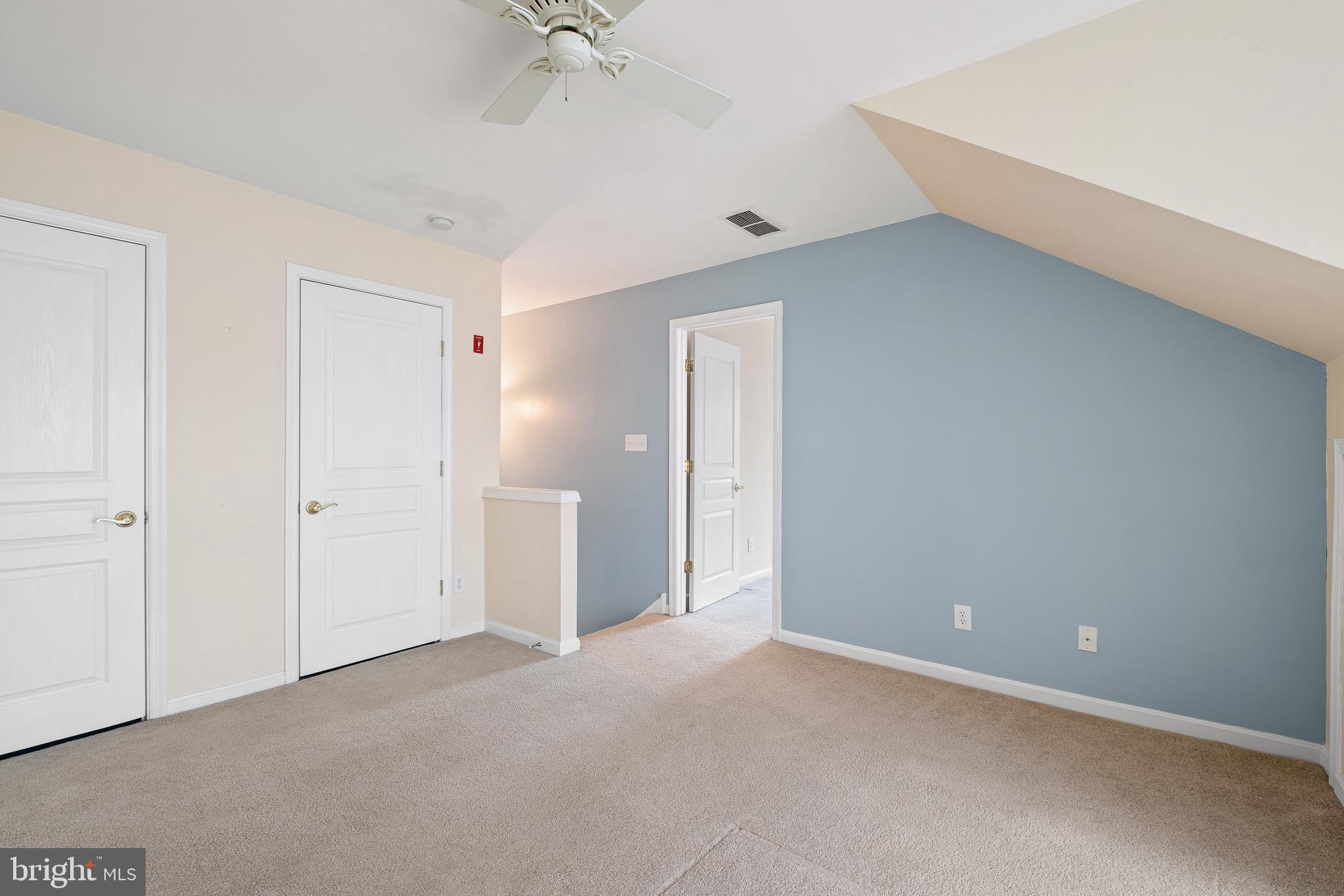 TRADITIONS AT JESTER - Residential