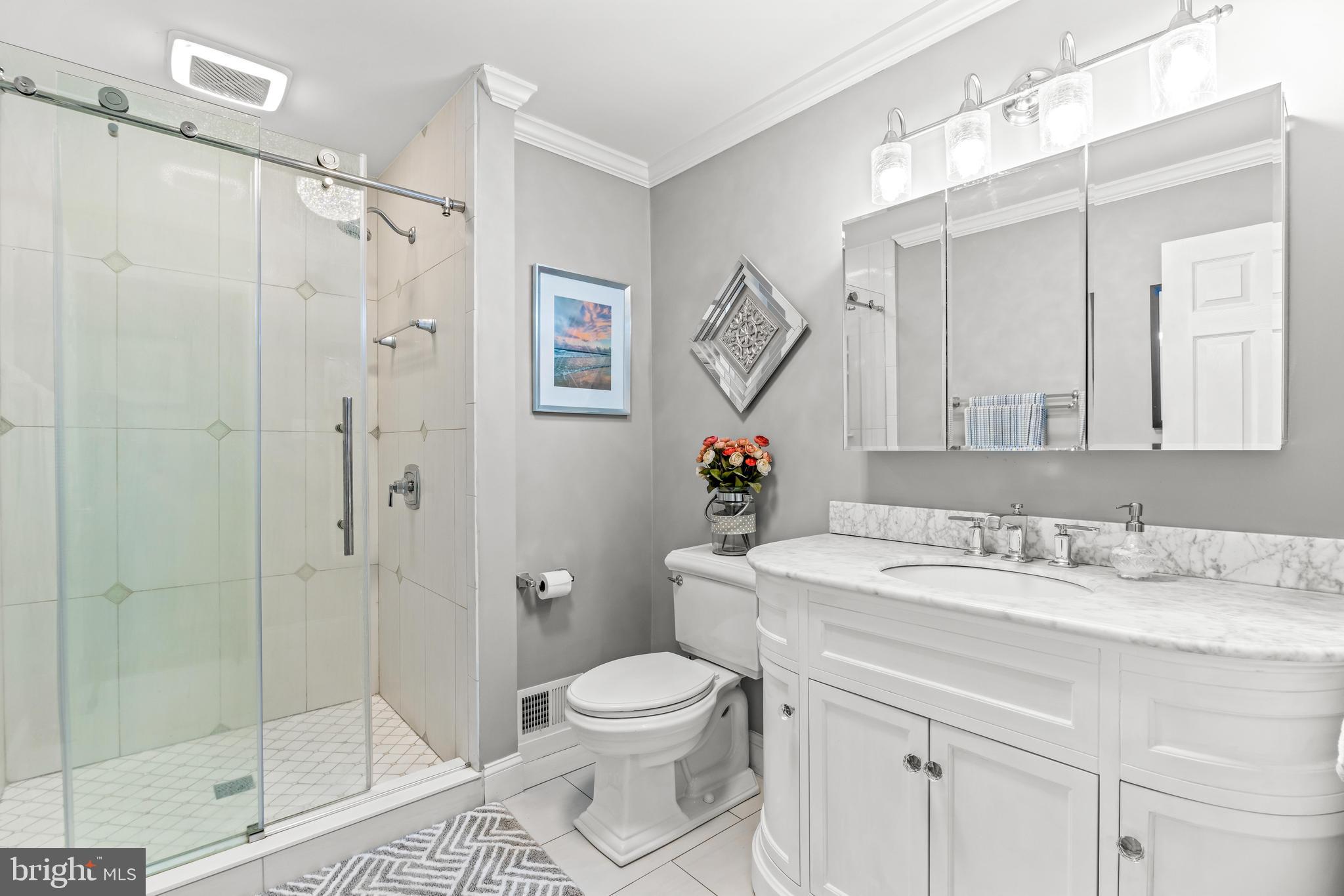 RUXTON CROSSING TOWNHSE - Residential