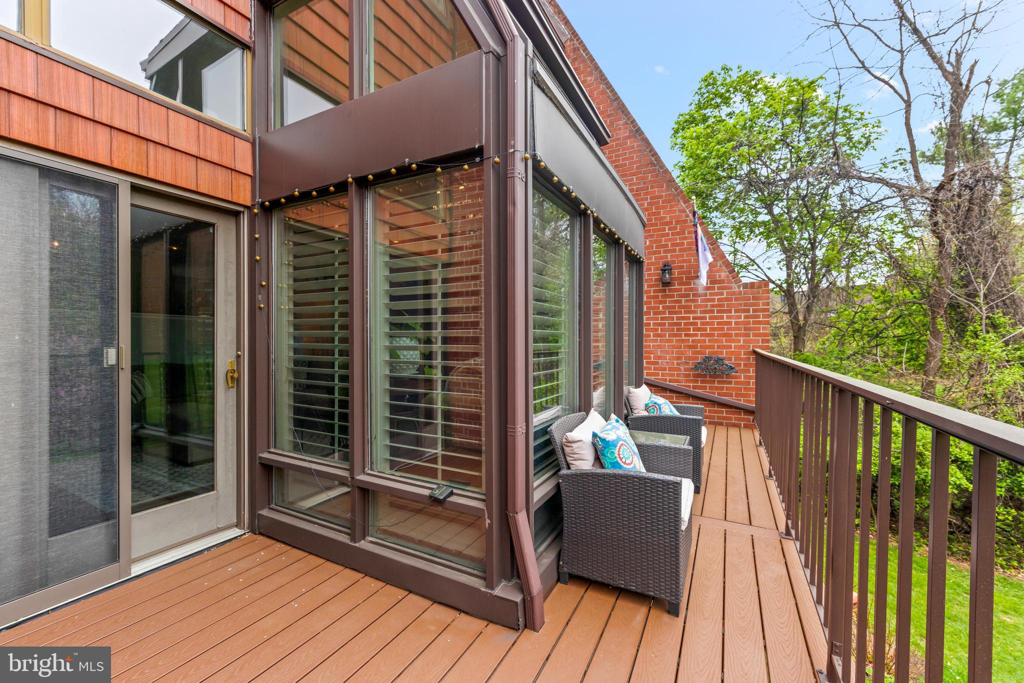 RUXTON CROSSING TOWNHSE - Residential