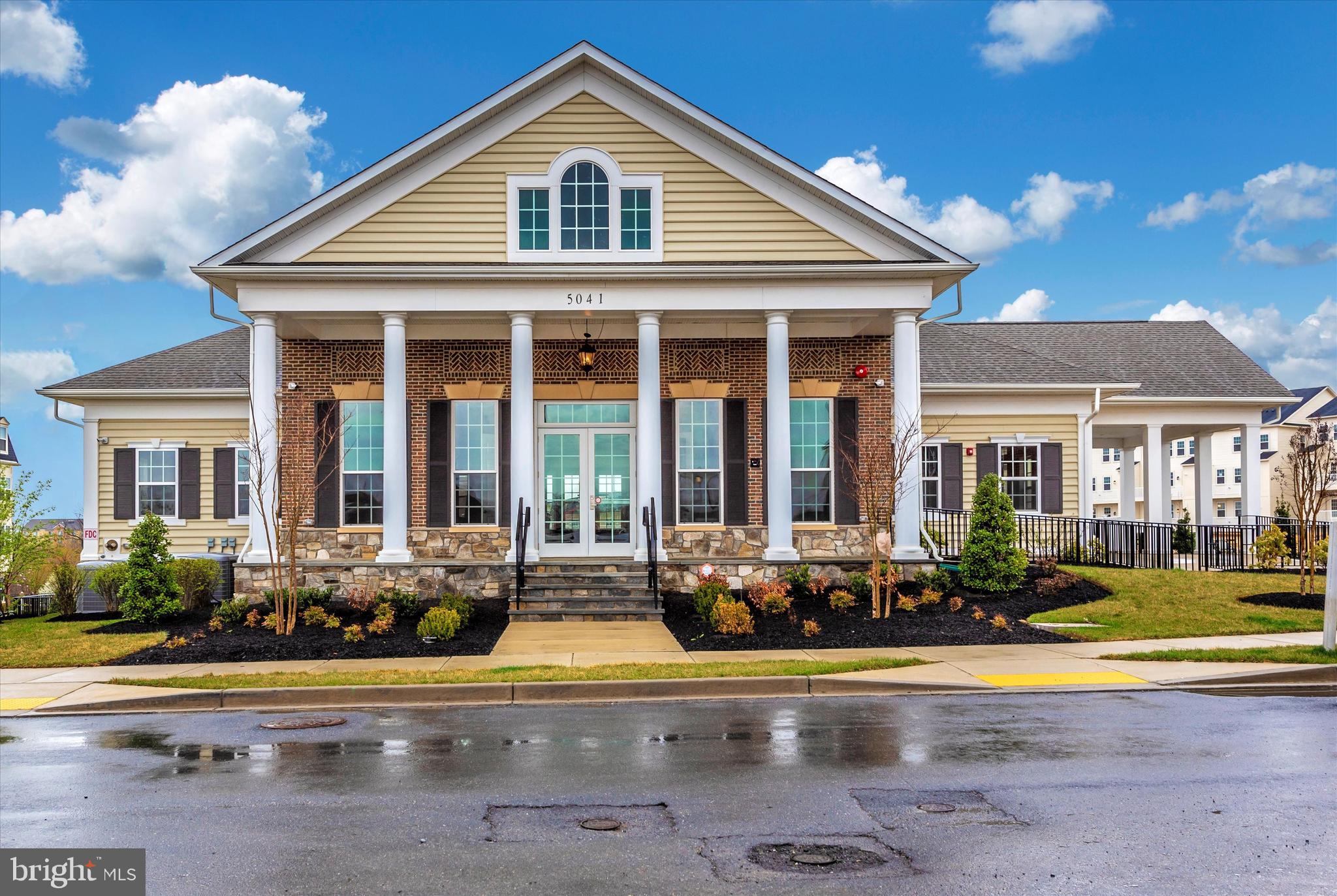 WESTVIEW SOUTH - Residential