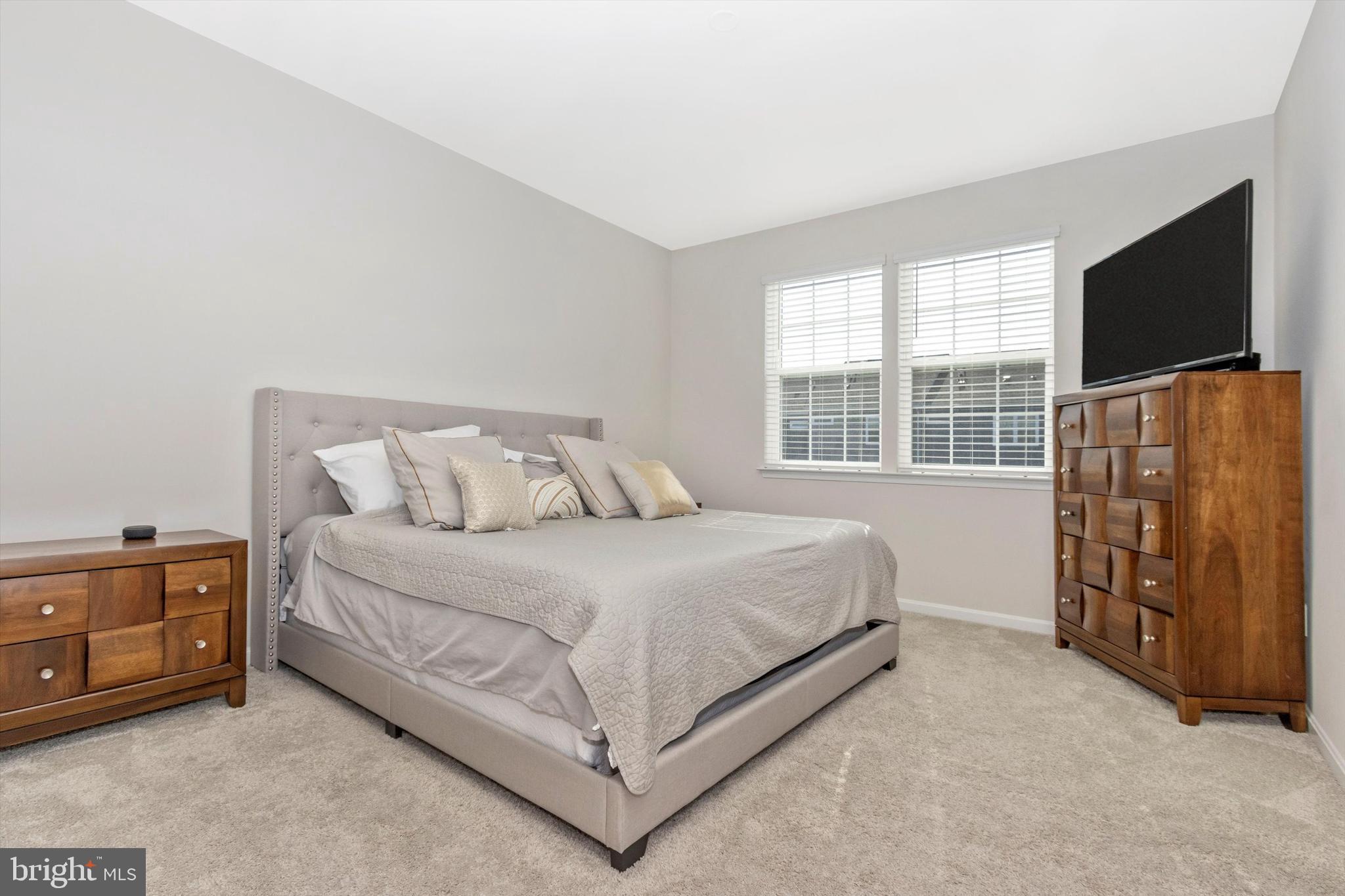 WESTVIEW SOUTH - Residential