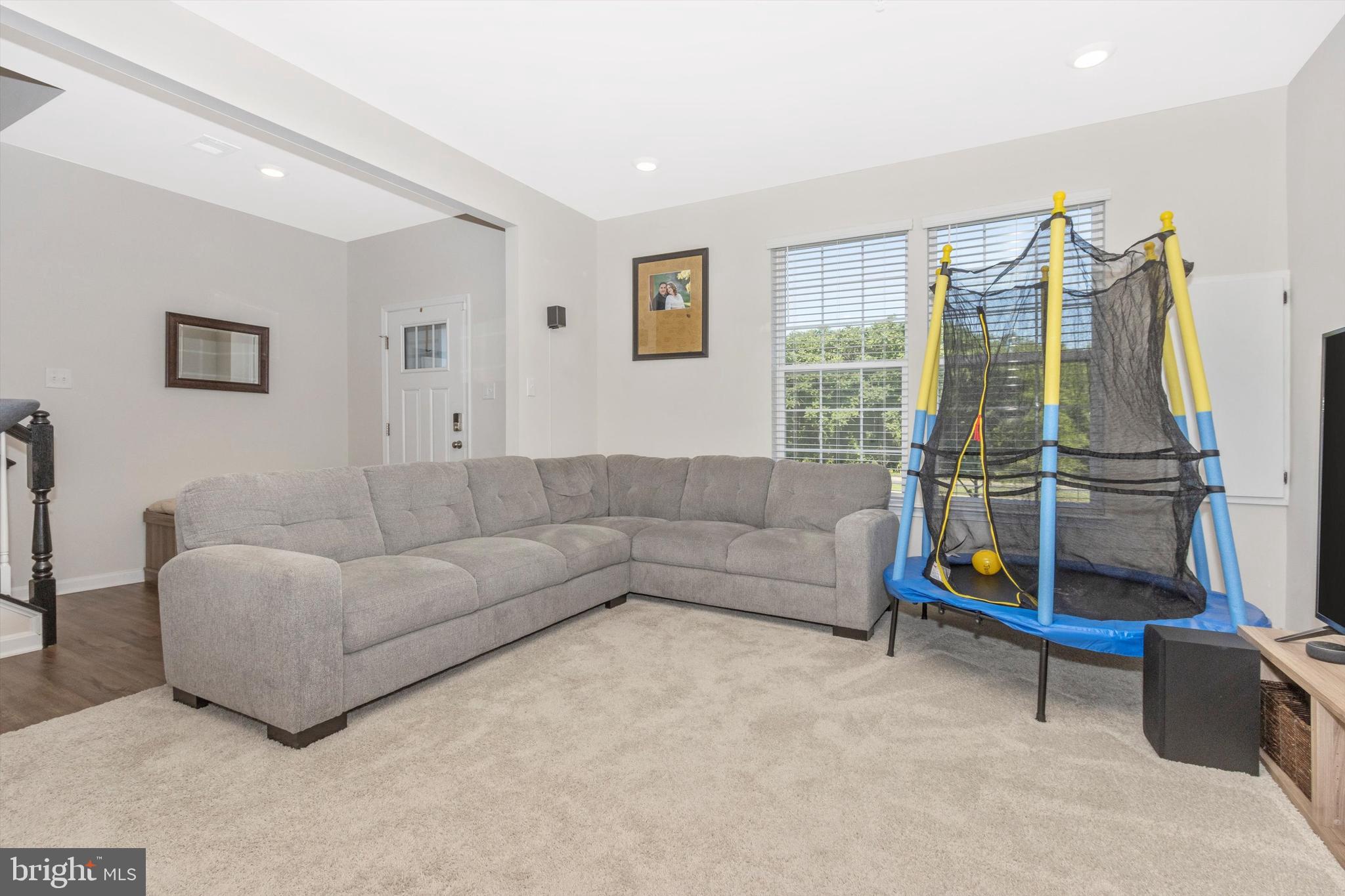 WESTVIEW SOUTH - Residential