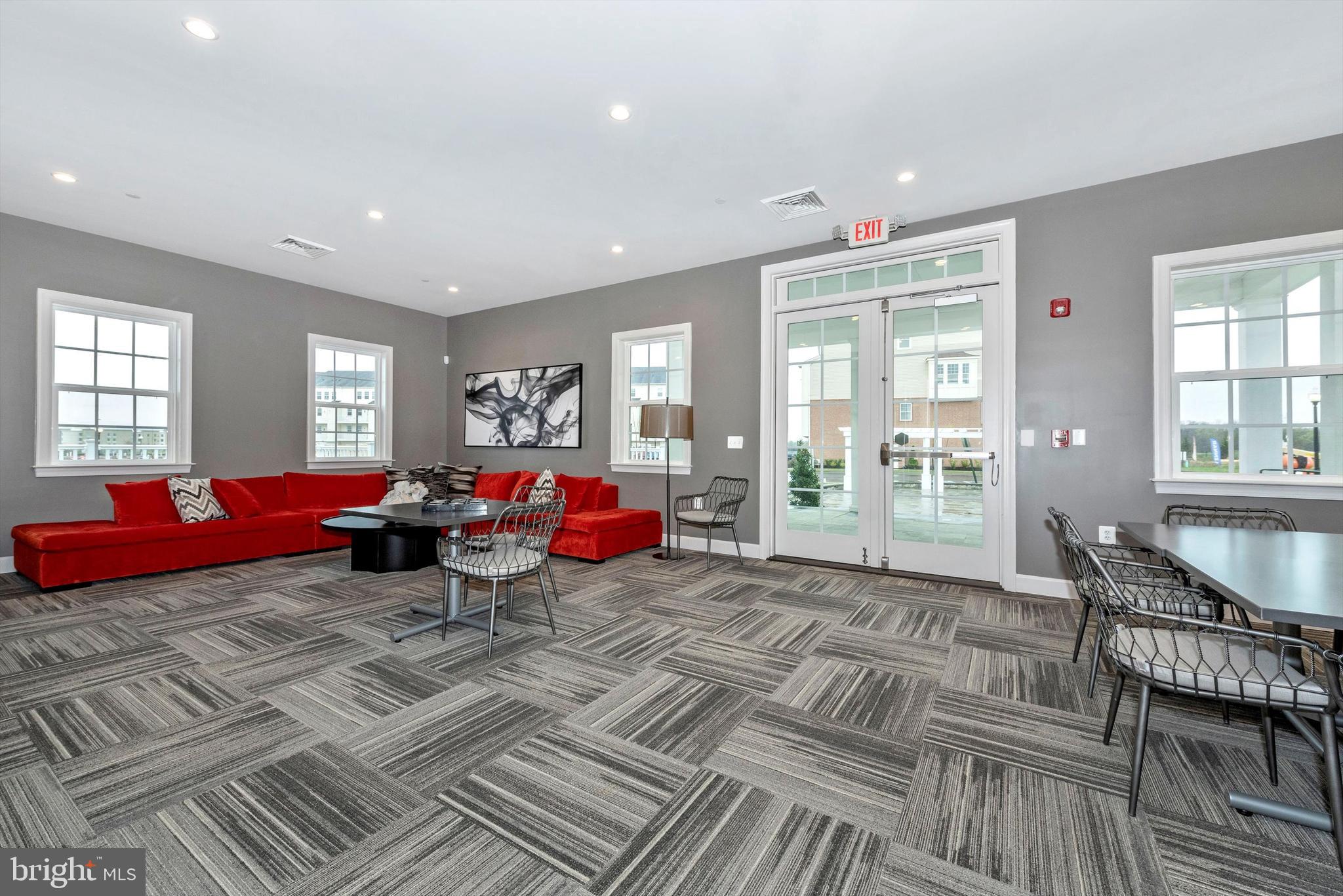 WESTVIEW SOUTH - Residential