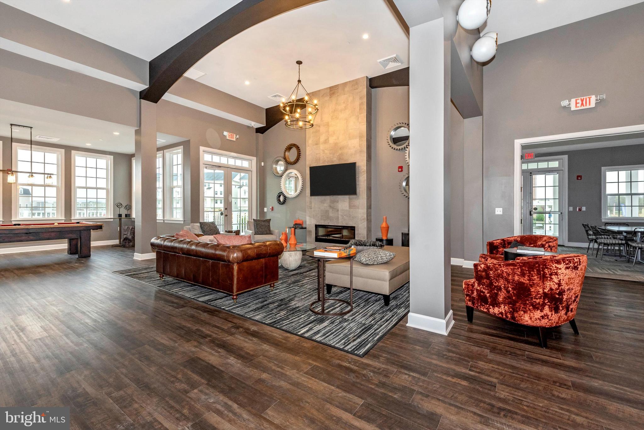 WESTVIEW SOUTH - Residential