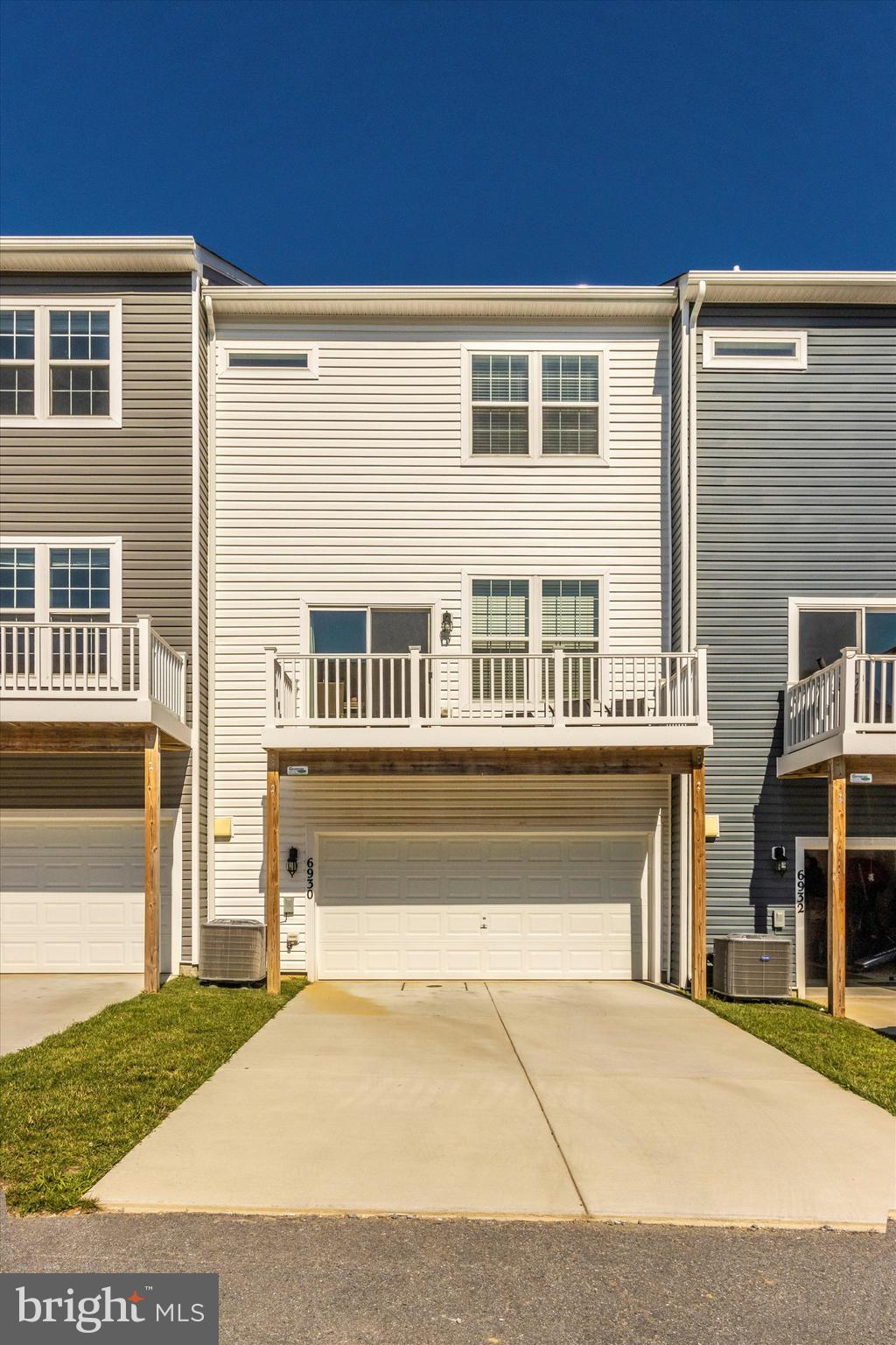 WESTVIEW SOUTH - Residential