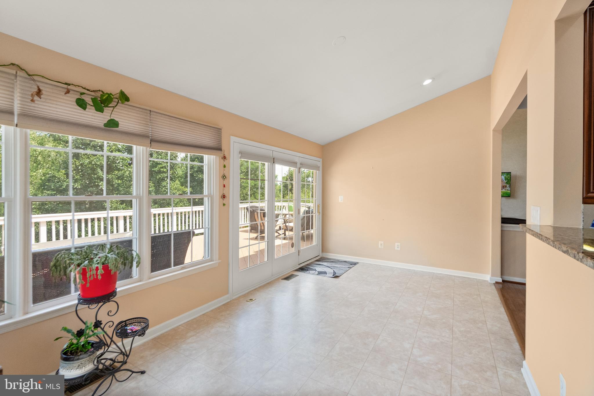 BELMONT COUNTRY CLUB - Residential