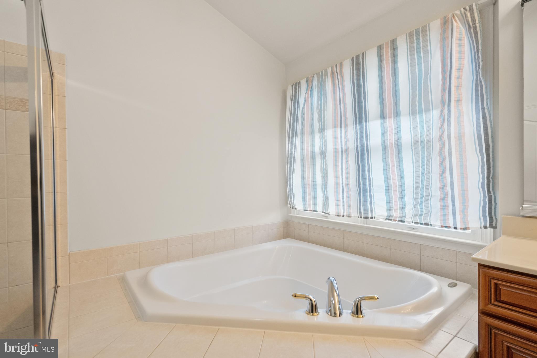 BELMONT COUNTRY CLUB - Residential