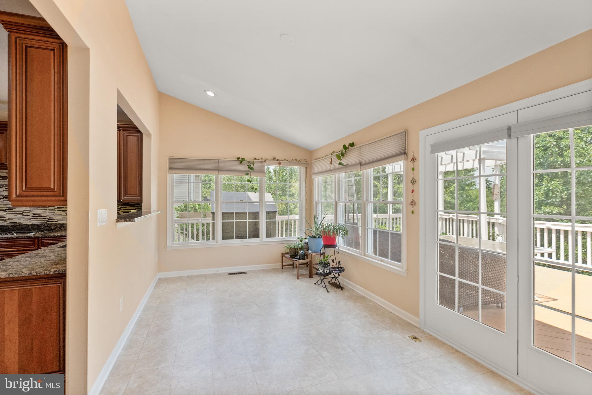 BELMONT COUNTRY CLUB - Residential