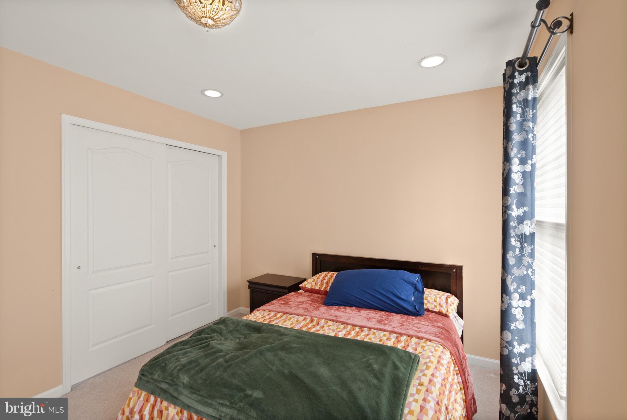 BELMONT COUNTRY CLUB - Residential