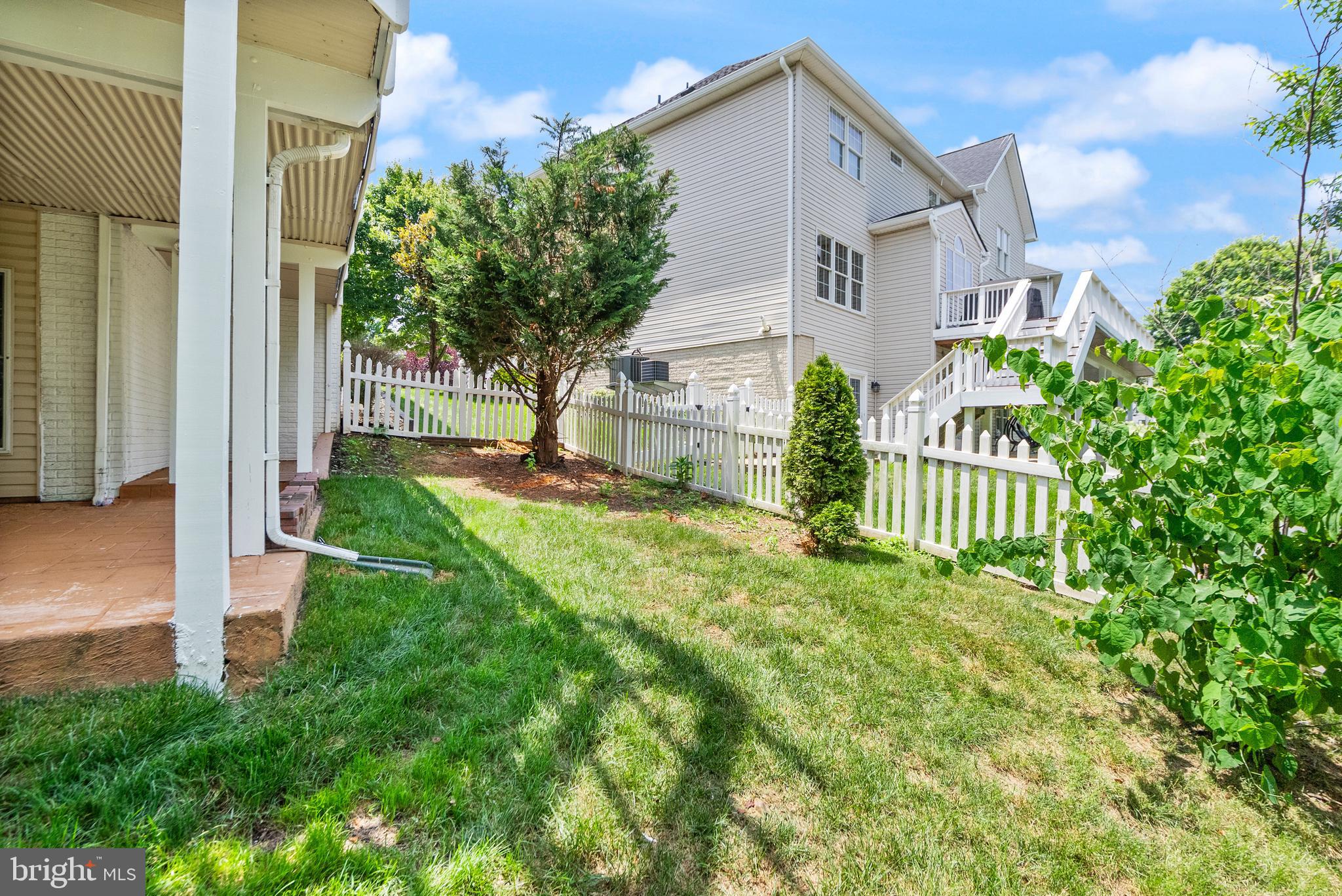 BELMONT COUNTRY CLUB - Residential