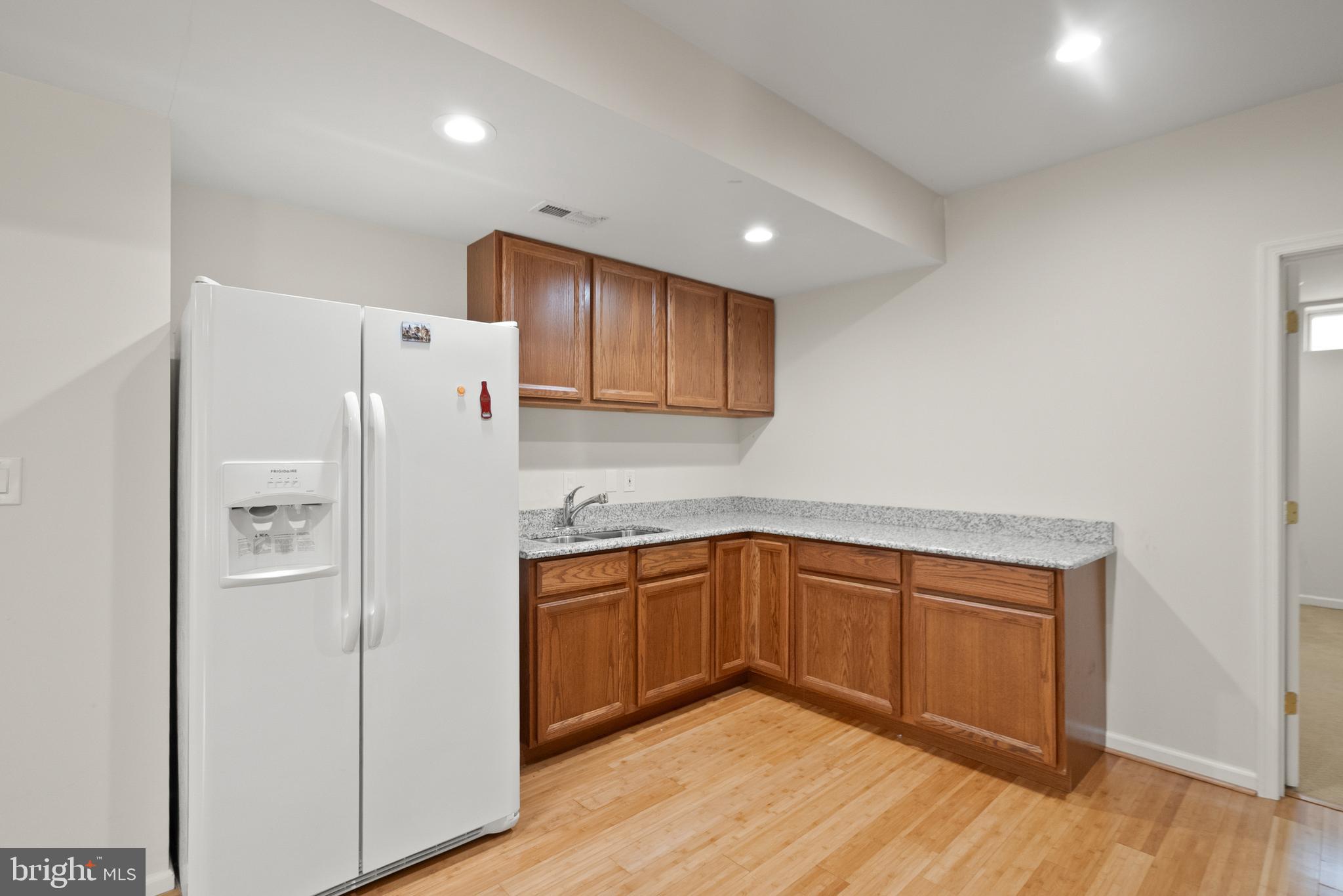 BELMONT COUNTRY CLUB - Residential