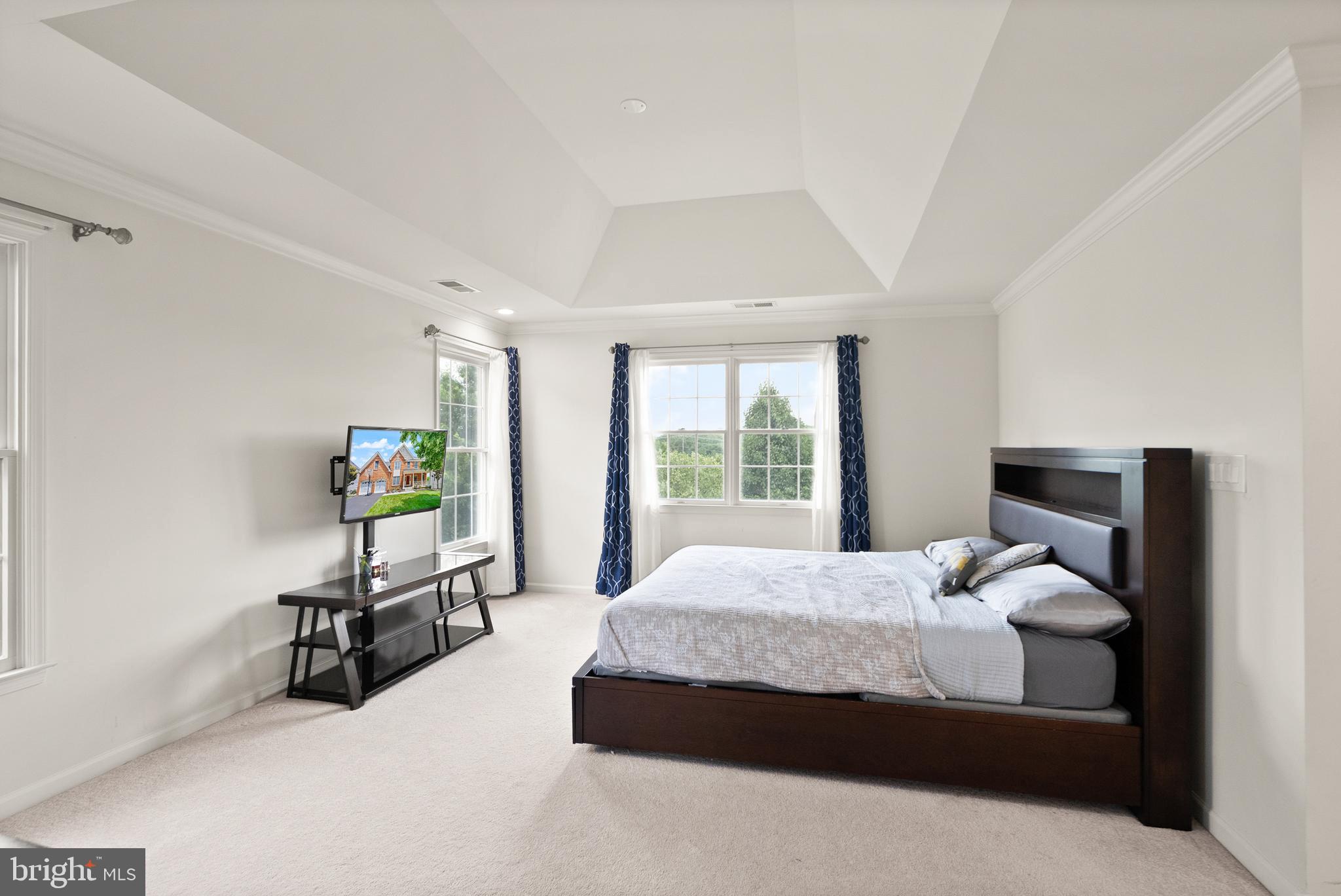 BELMONT COUNTRY CLUB - Residential