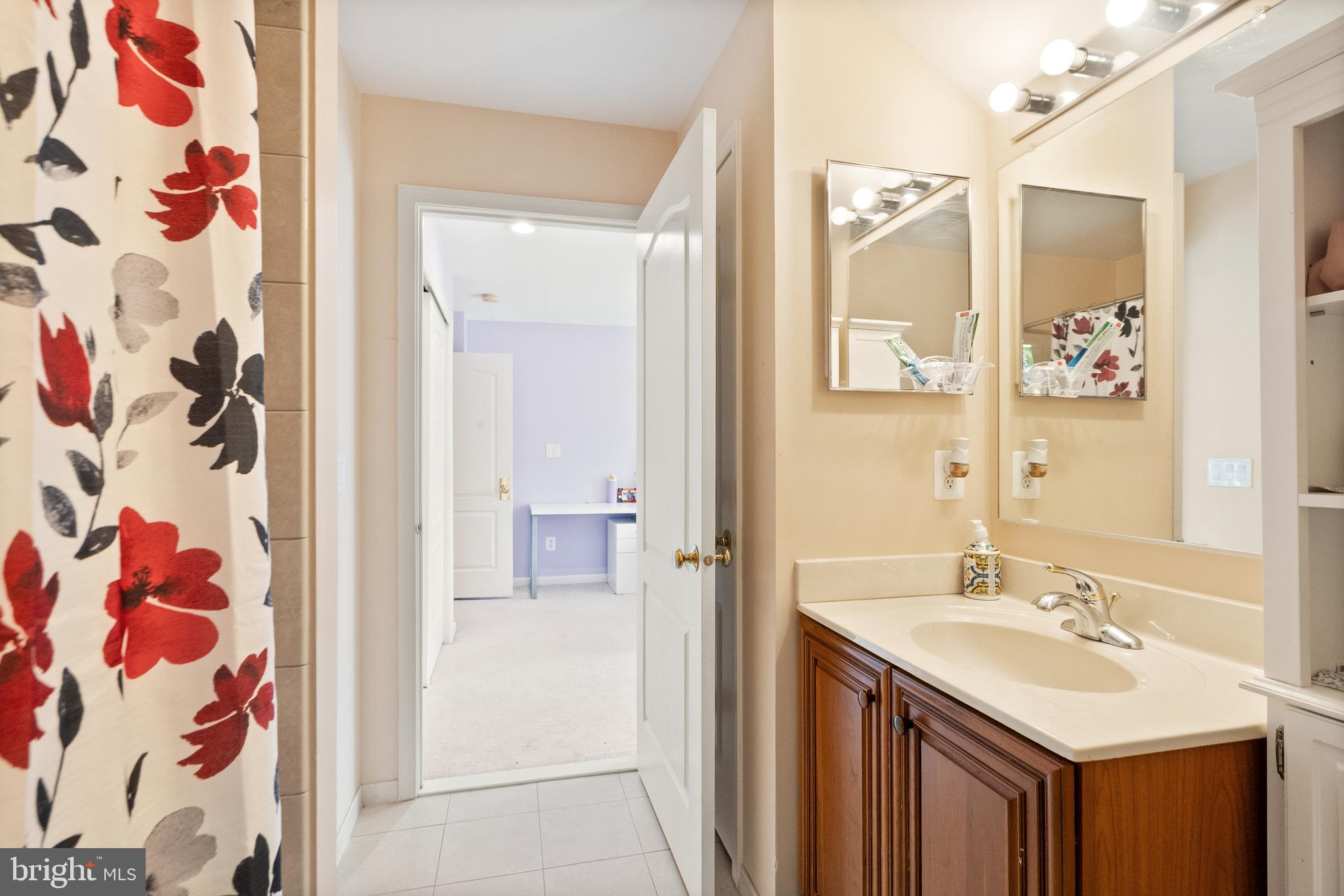 BELMONT COUNTRY CLUB - Residential