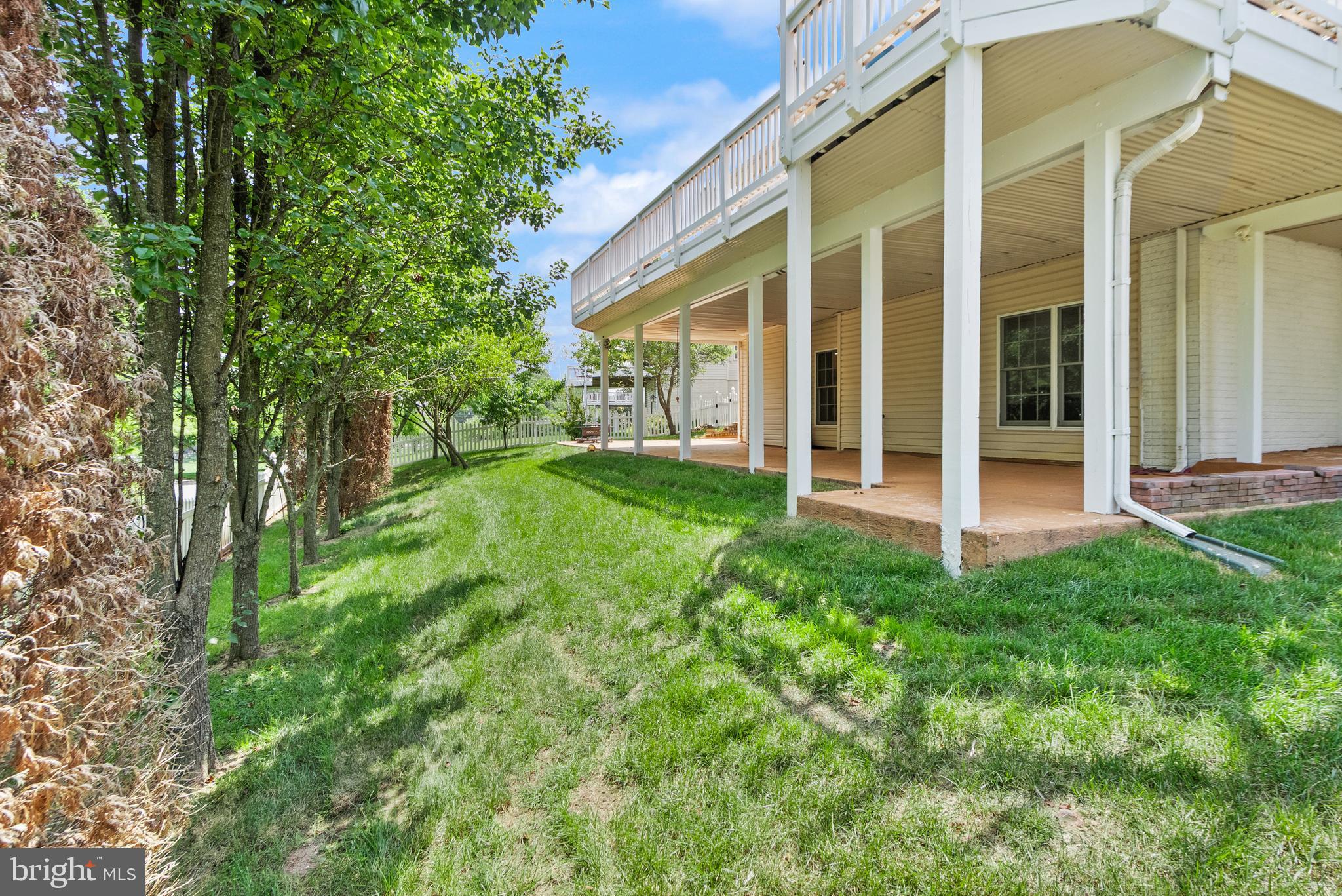 BELMONT COUNTRY CLUB - Residential