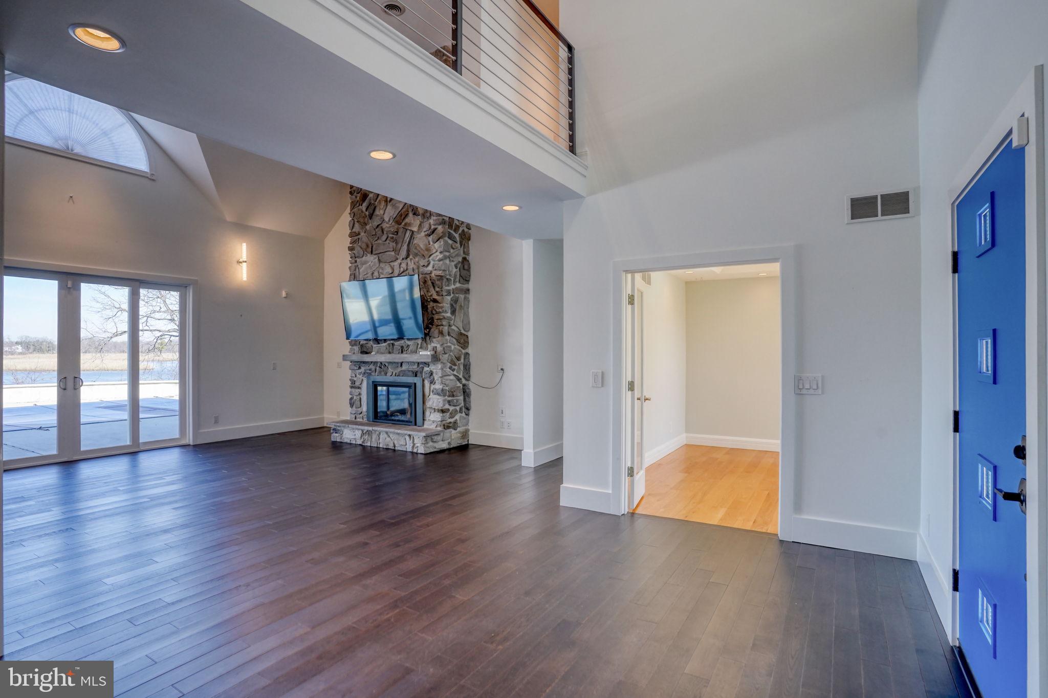 WINDSWEPT - Residential