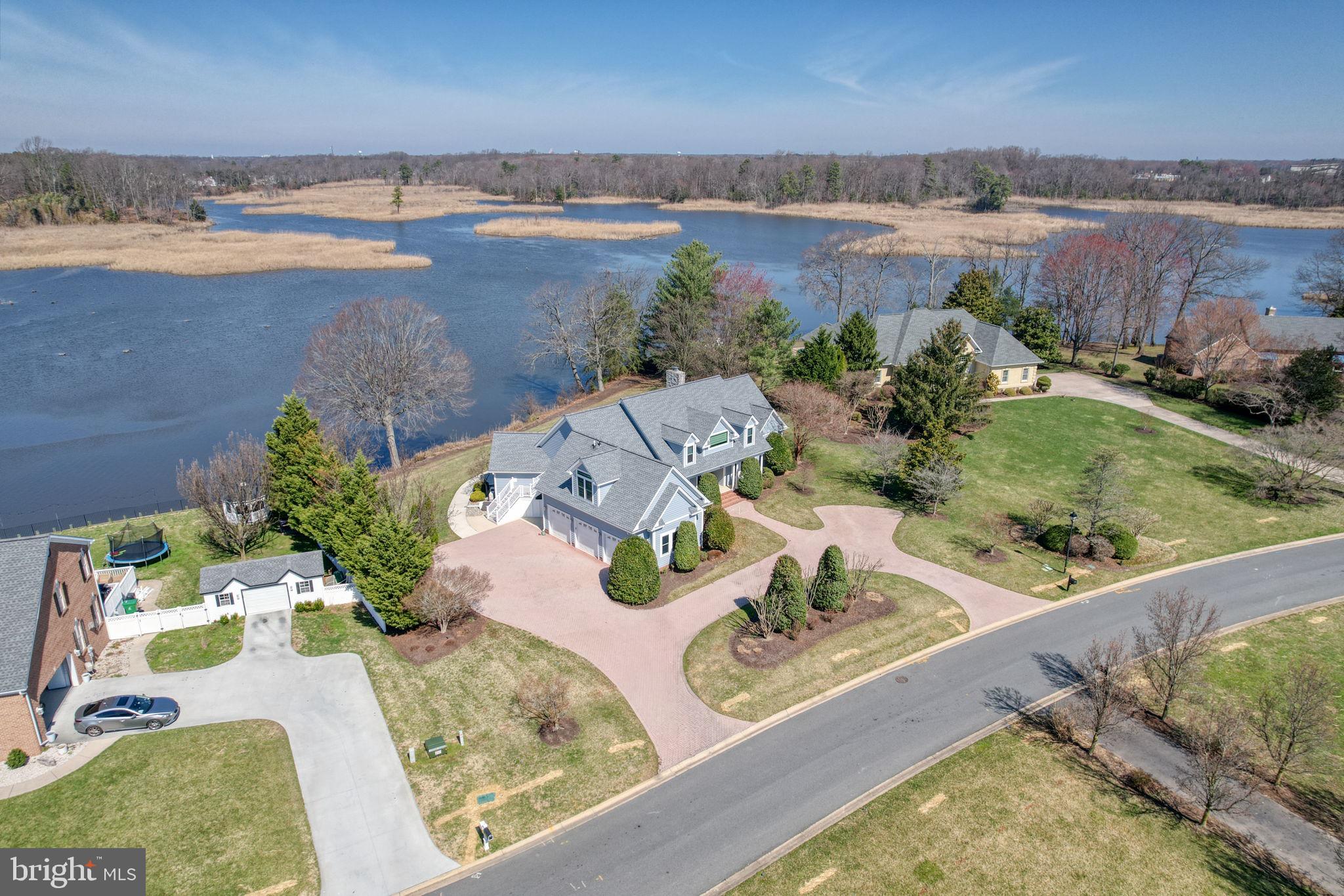 WINDSWEPT - Residential