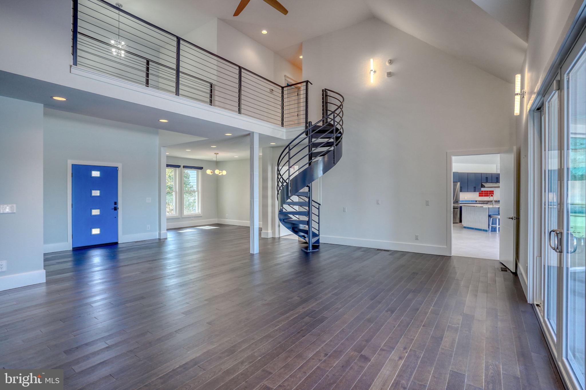 WINDSWEPT - Residential