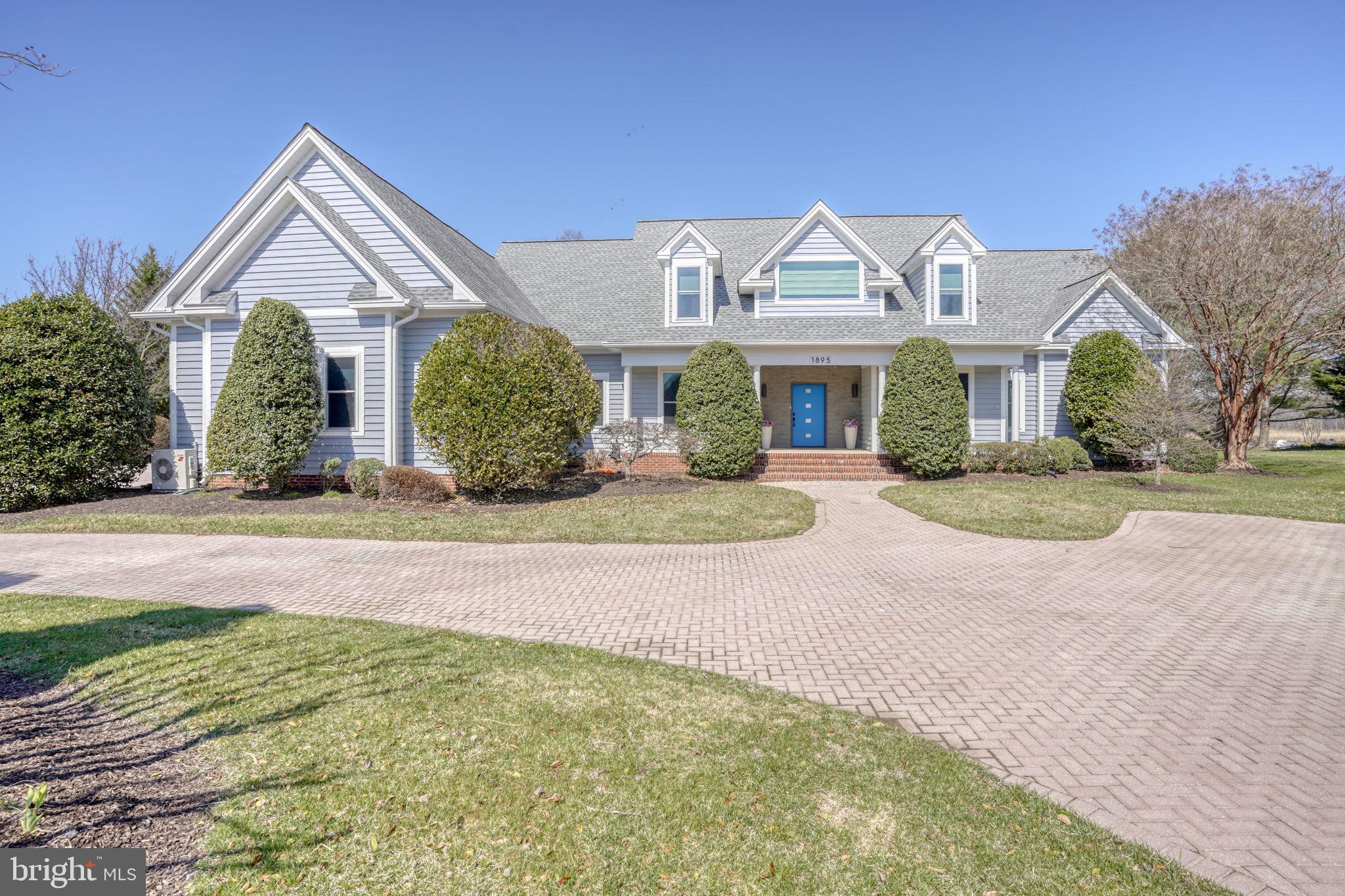 WINDSWEPT - Residential