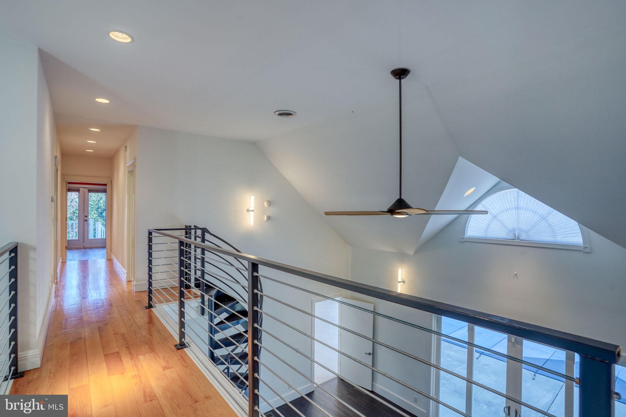 WINDSWEPT - Residential