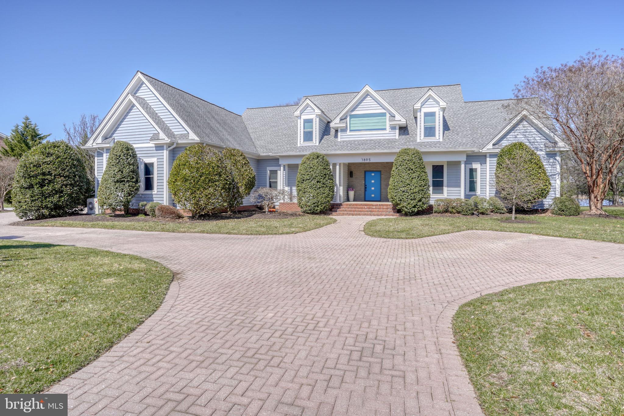 WINDSWEPT - Residential