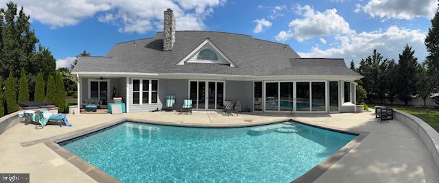 1895 WINDSWEPT CIRCLE