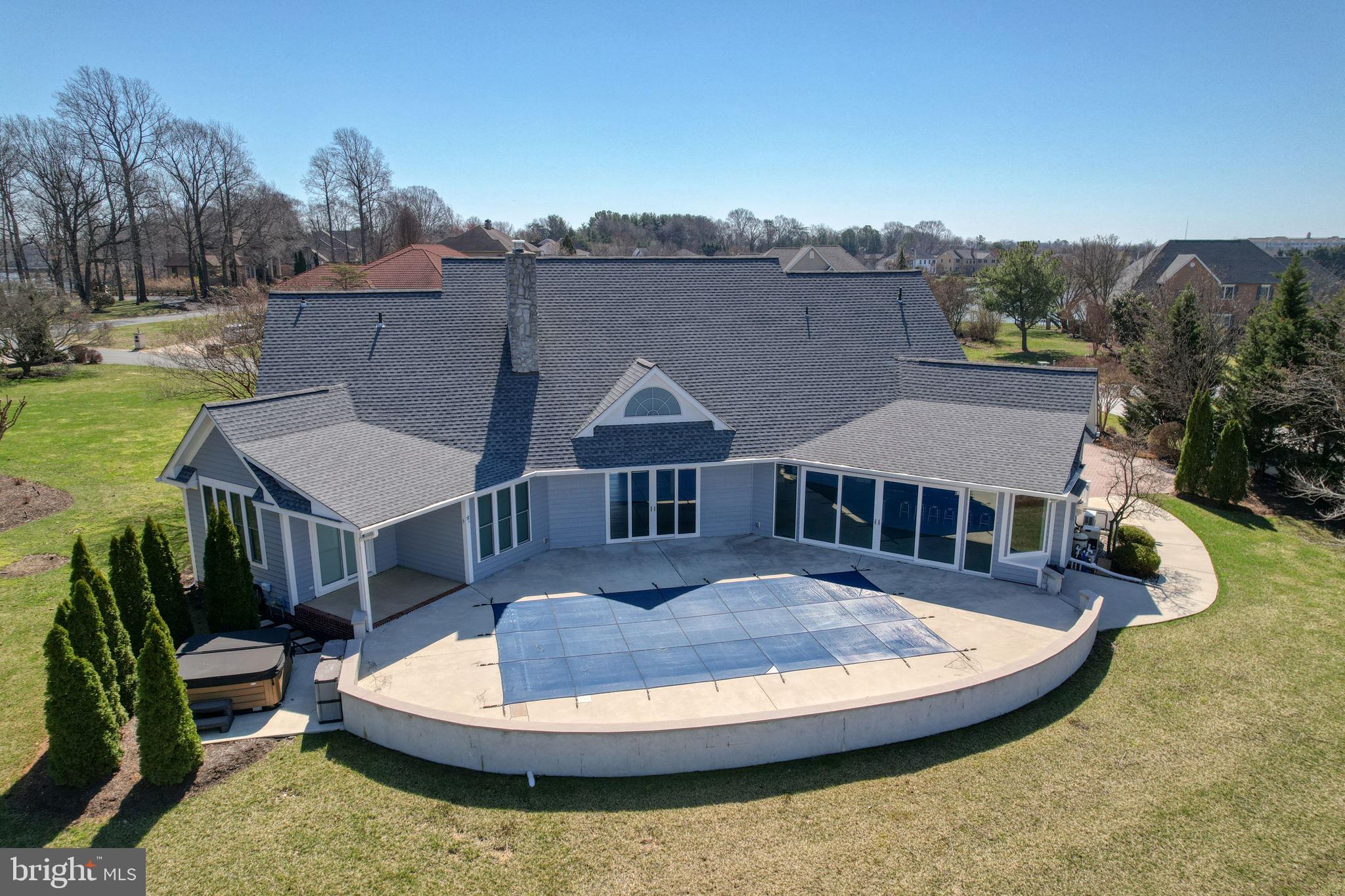 WINDSWEPT - Residential