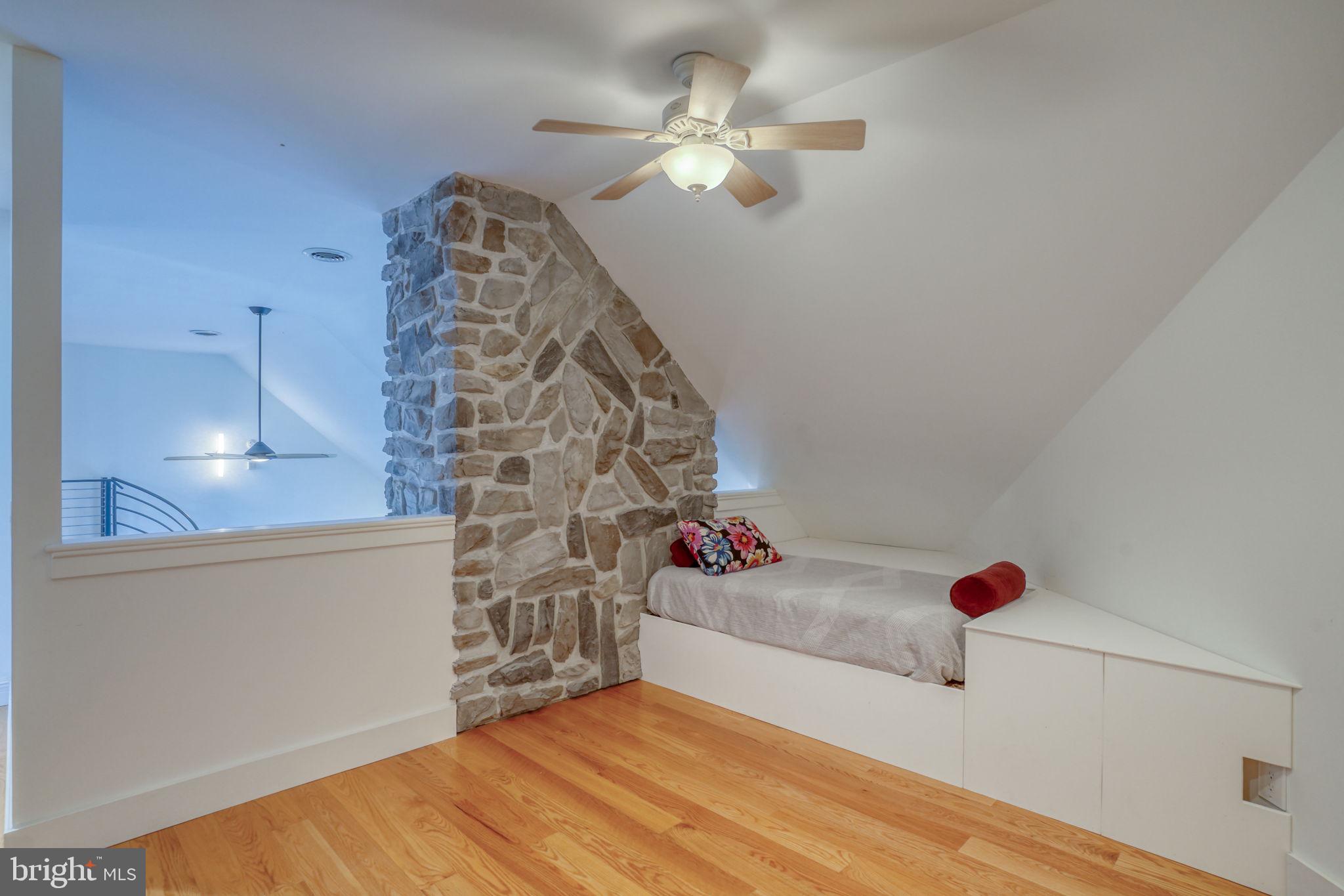 WINDSWEPT - Residential