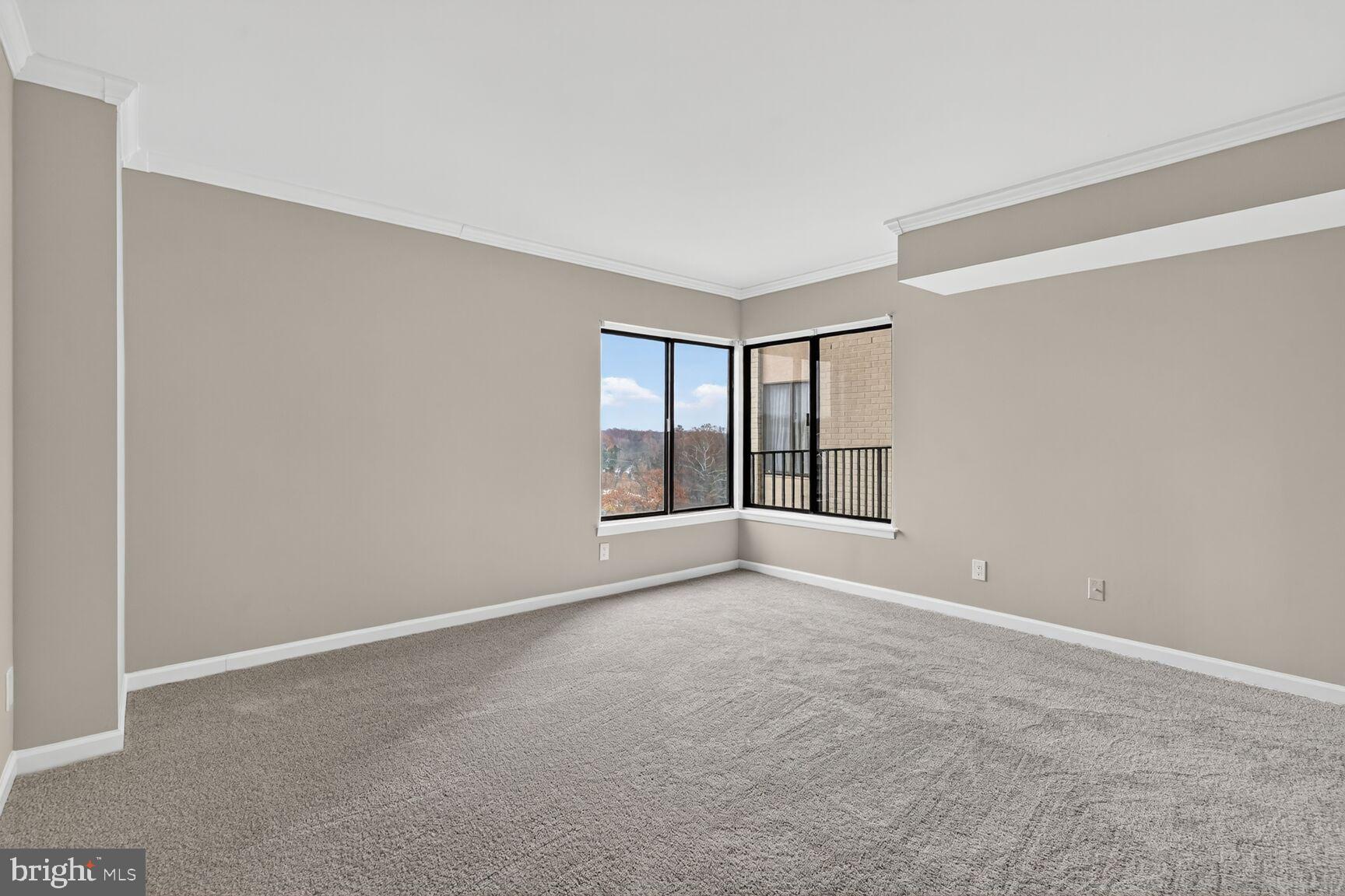 RACQUET CLUB - Residential