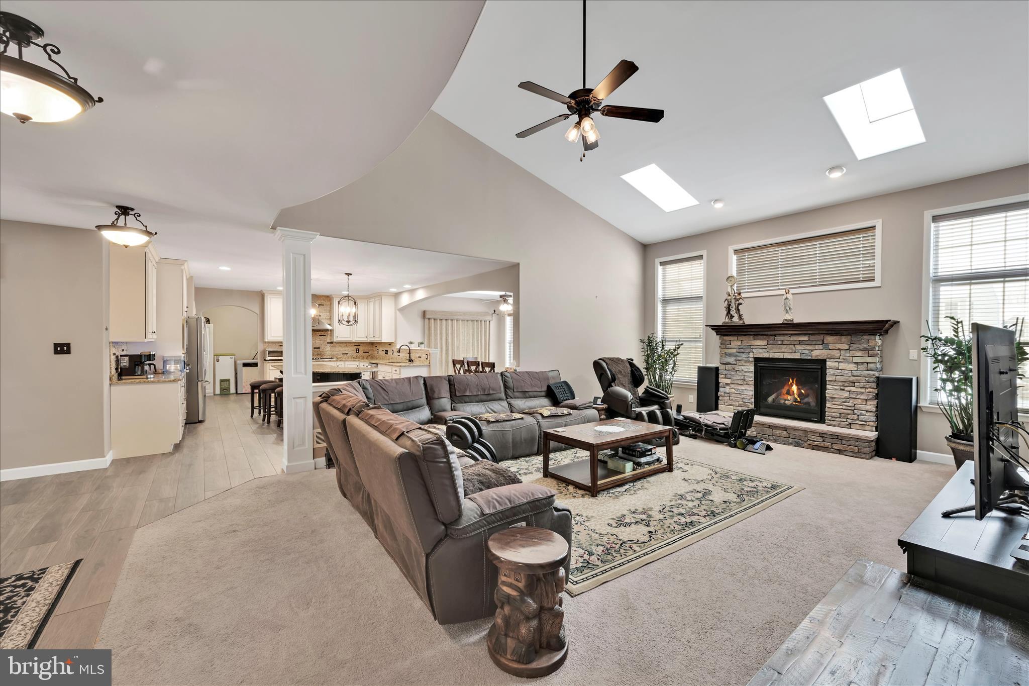 GREEN VALLEY WEST - Residential