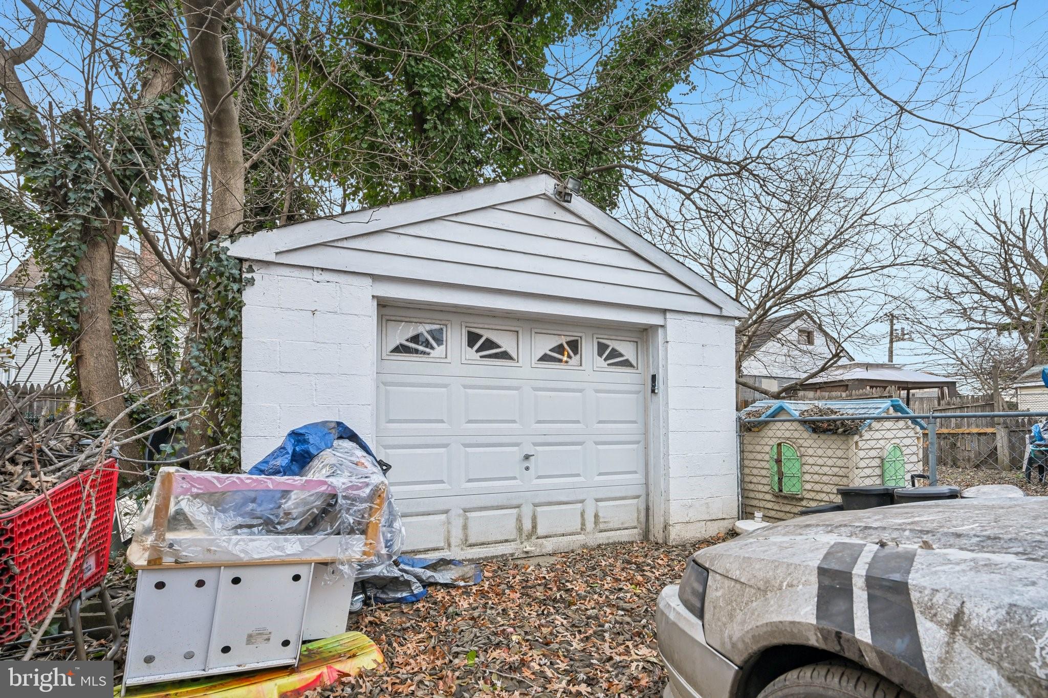 115 EVERGREEN AVENUE