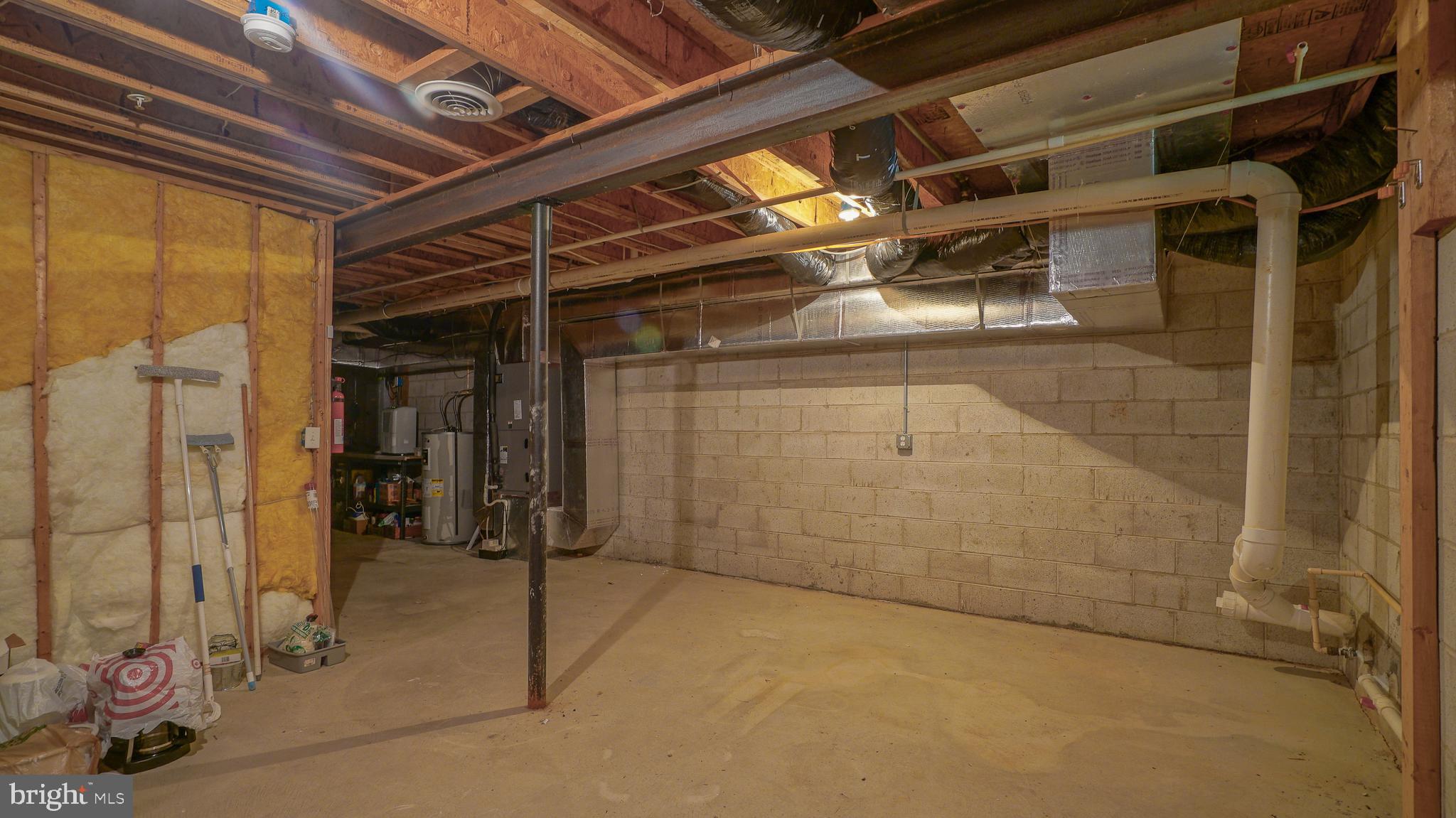 CREWS LANDING - Residential