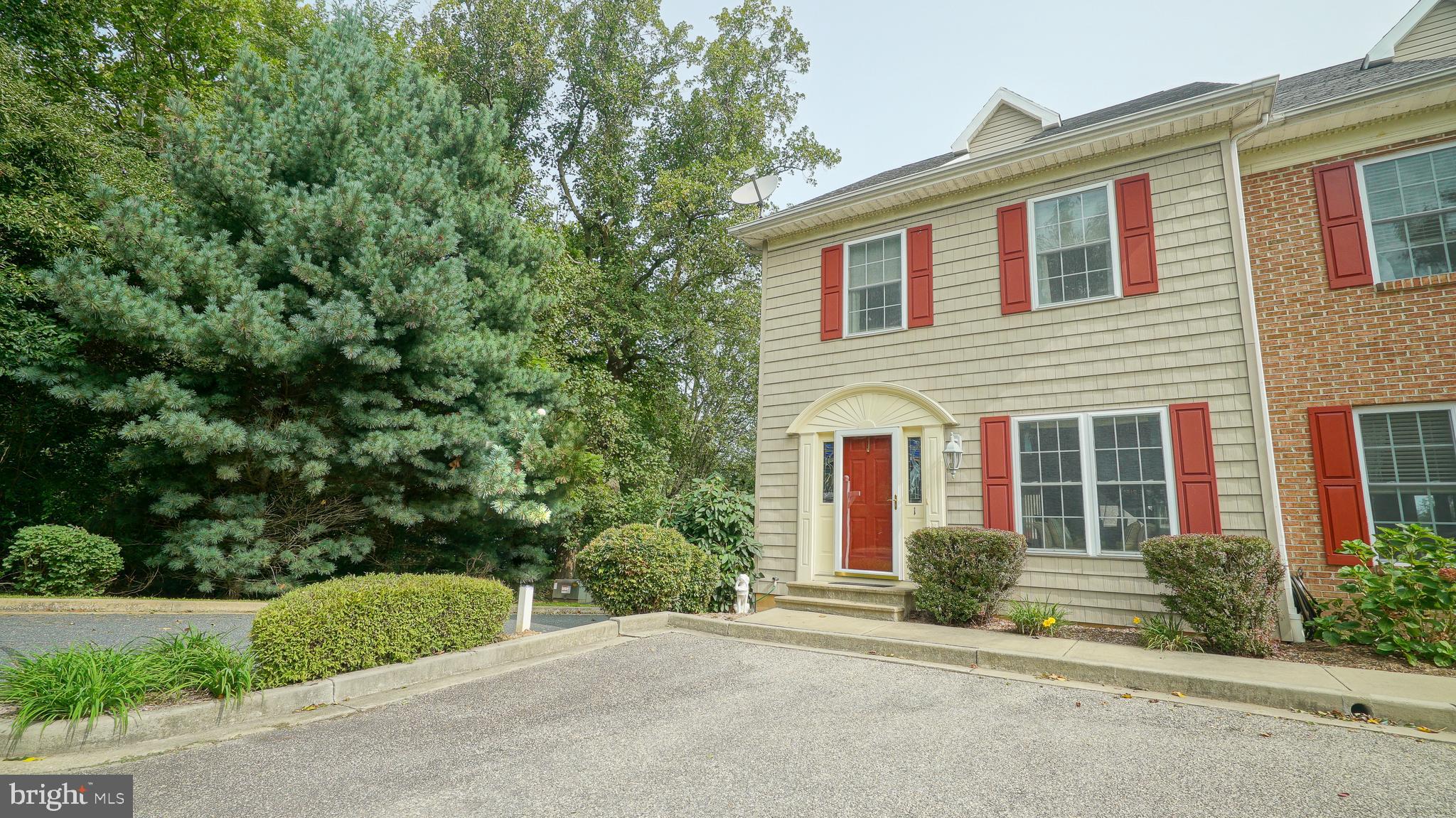 CREWS LANDING - Residential