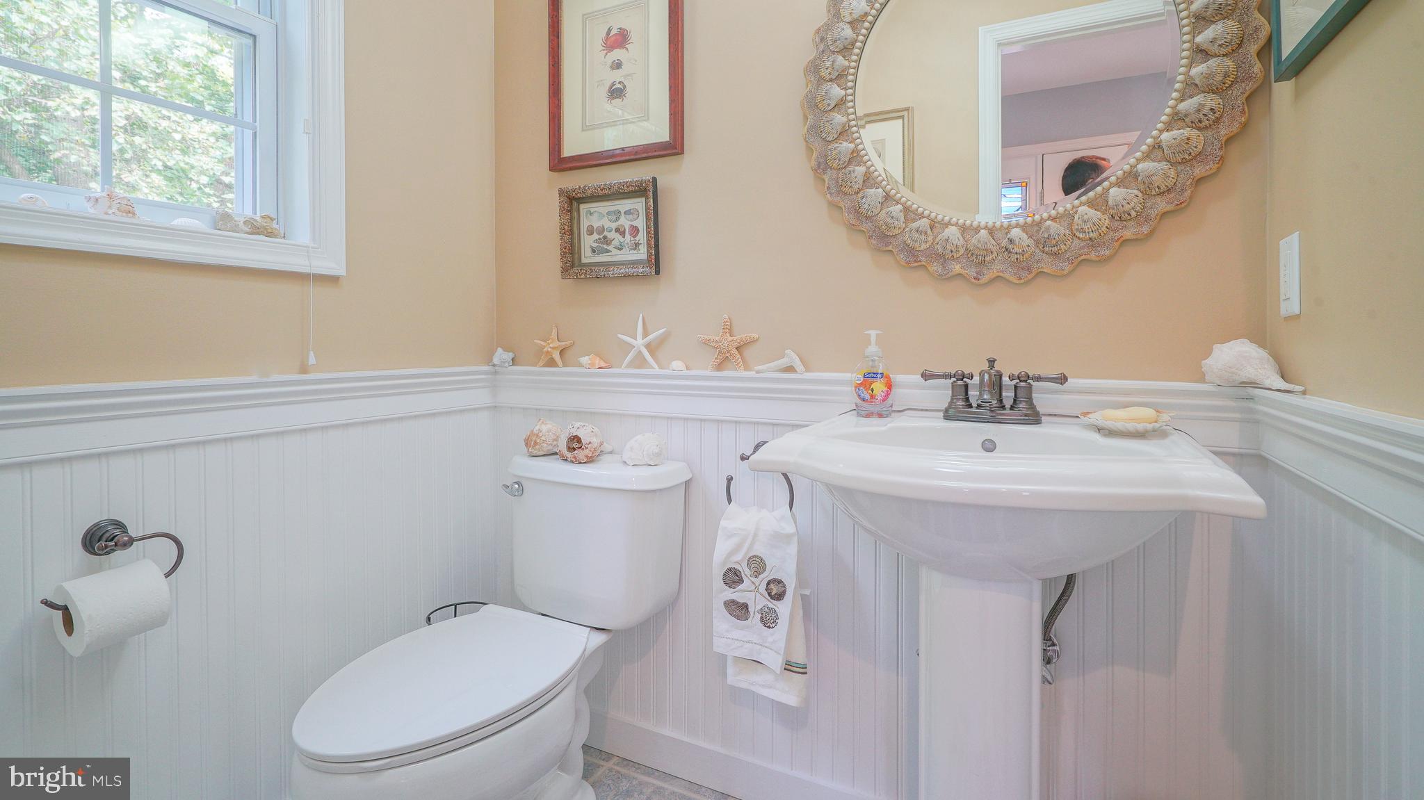 CREWS LANDING - Residential