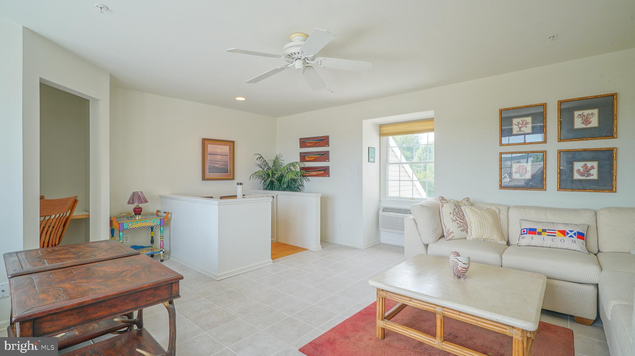 CREWS LANDING - Residential