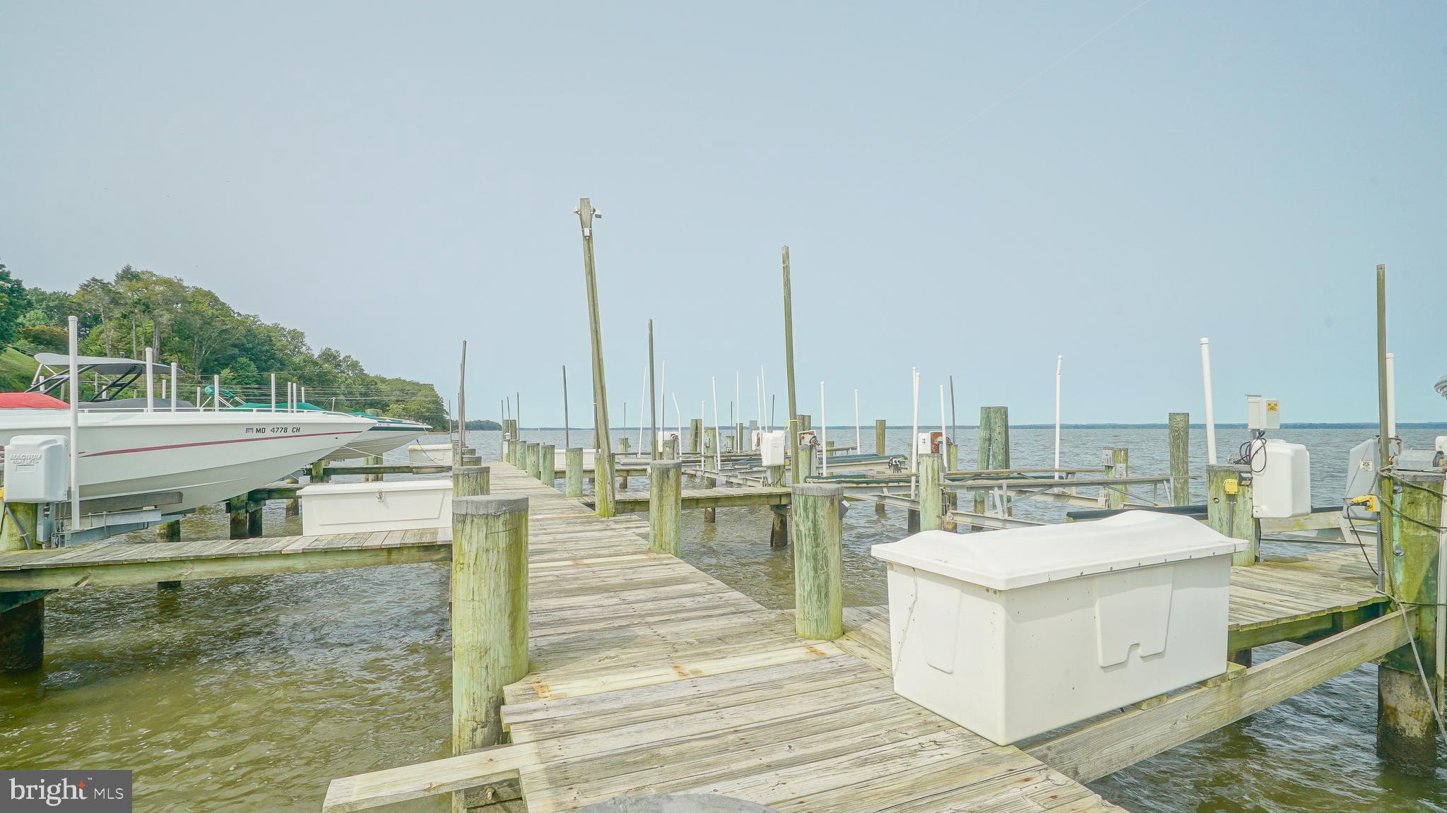 CREWS LANDING - Residential