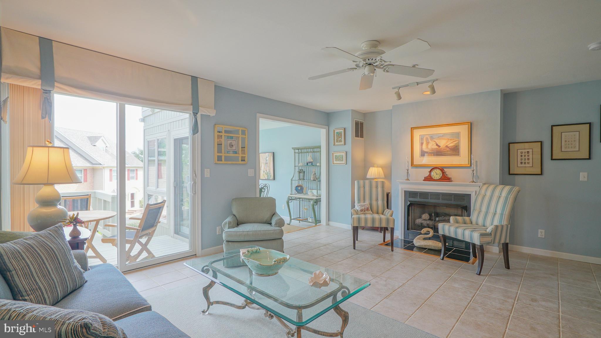 CREWS LANDING - Residential