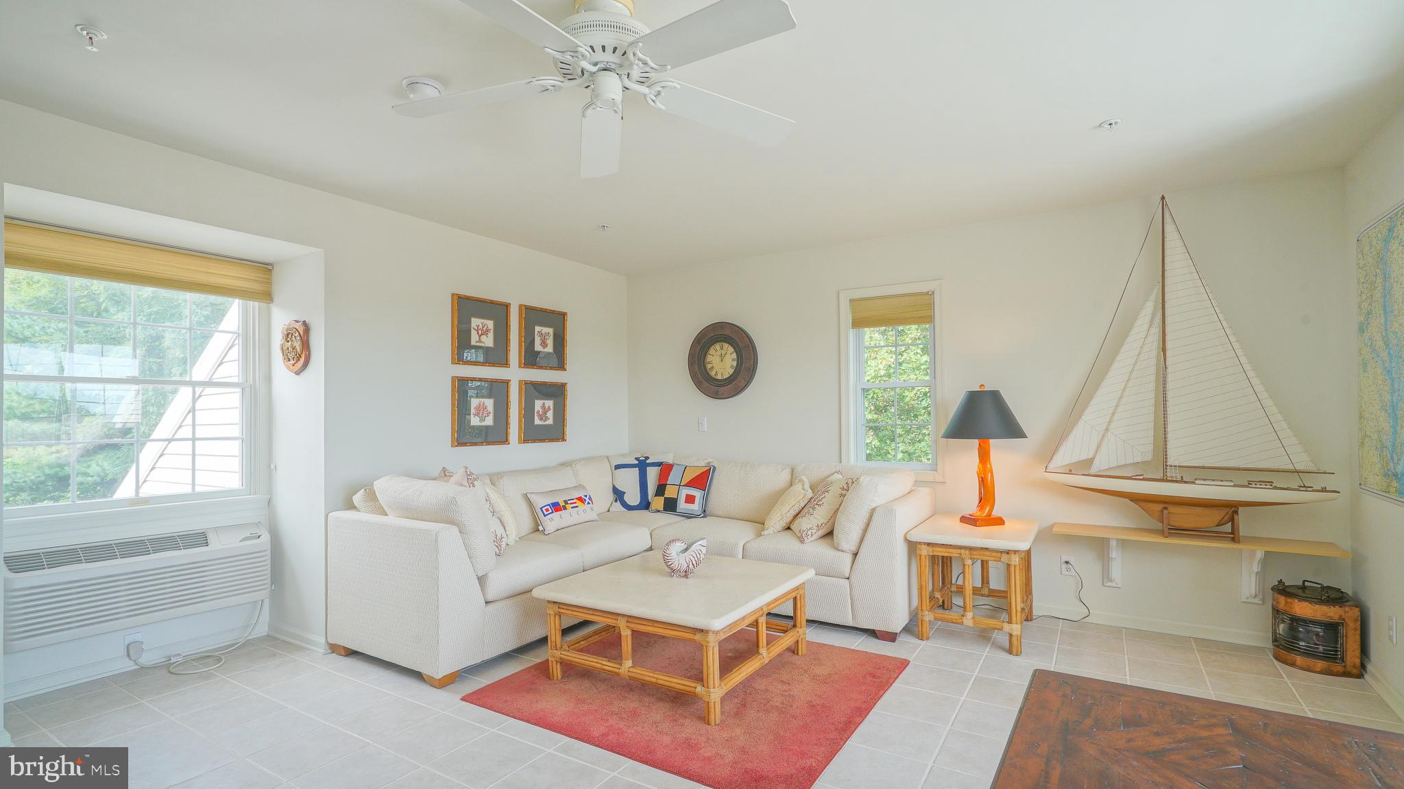 CREWS LANDING - Residential