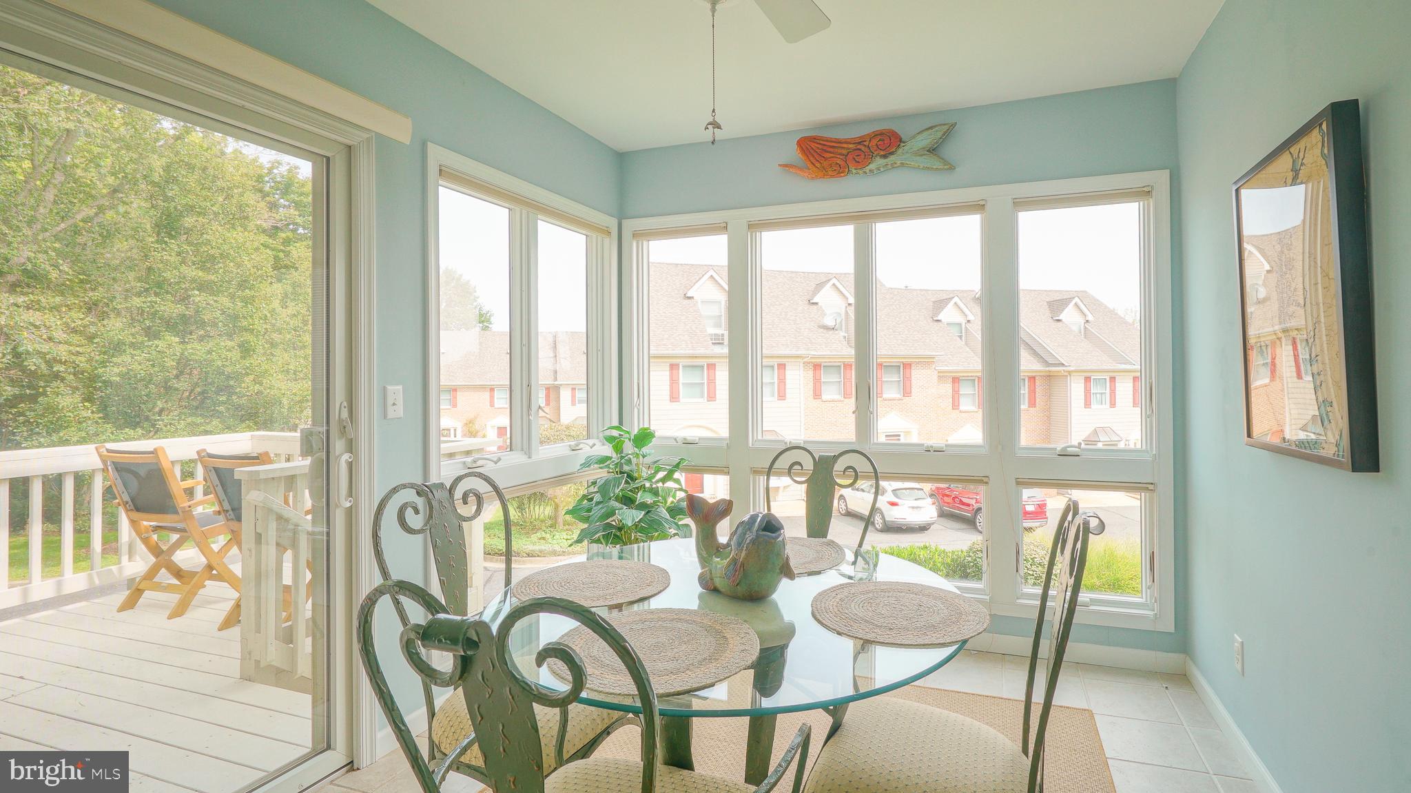 CREWS LANDING - Residential