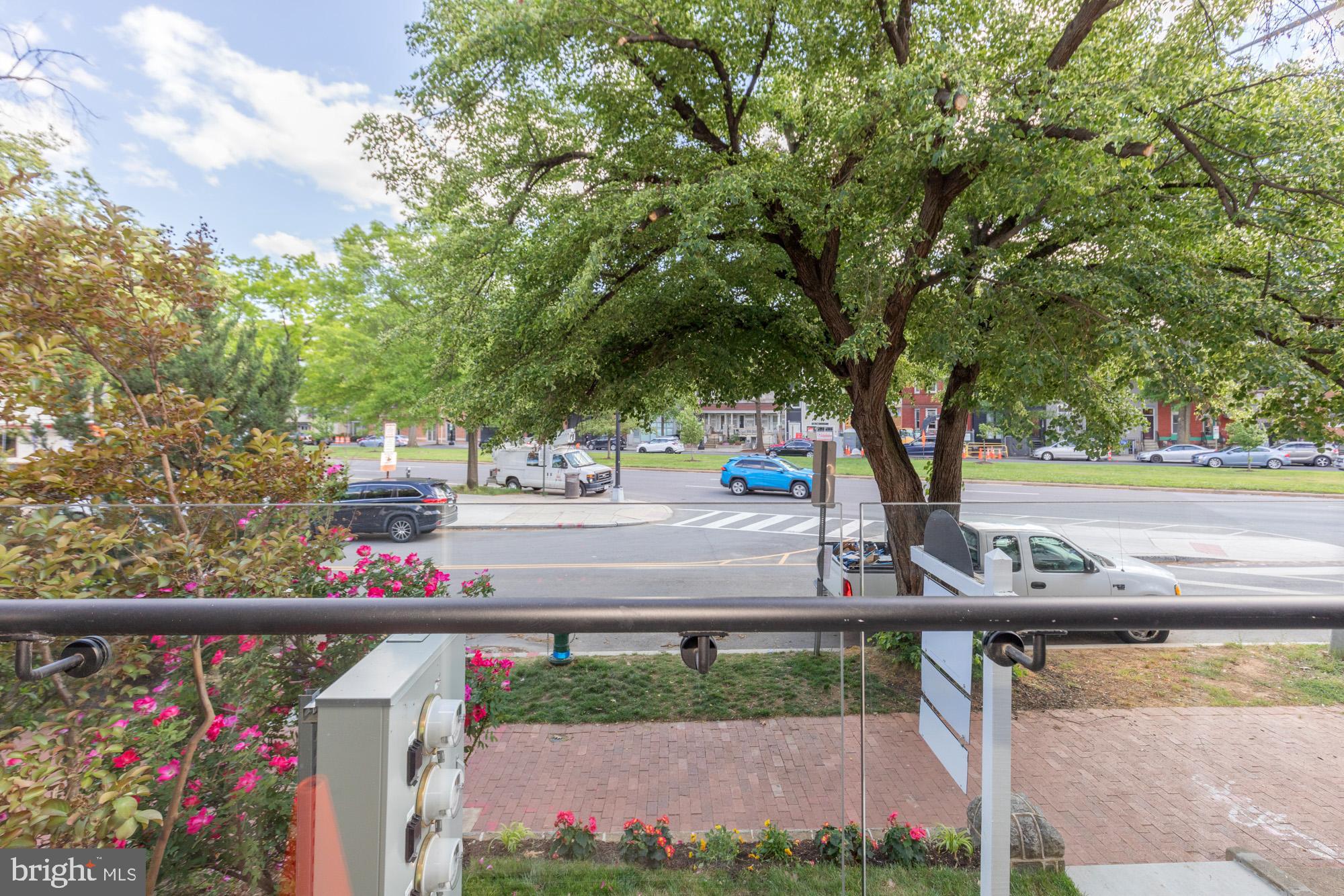 1332 G STREET SE 1